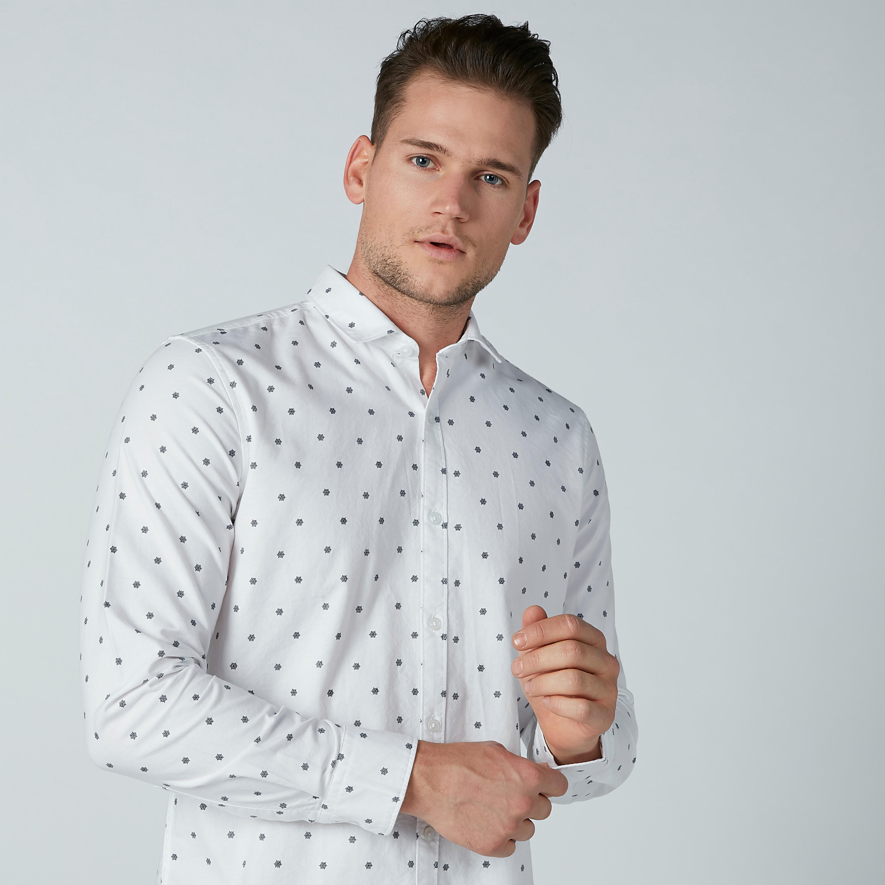 قميص بأكمام طويلة وطبعات-men-clothing-shirts-image-2