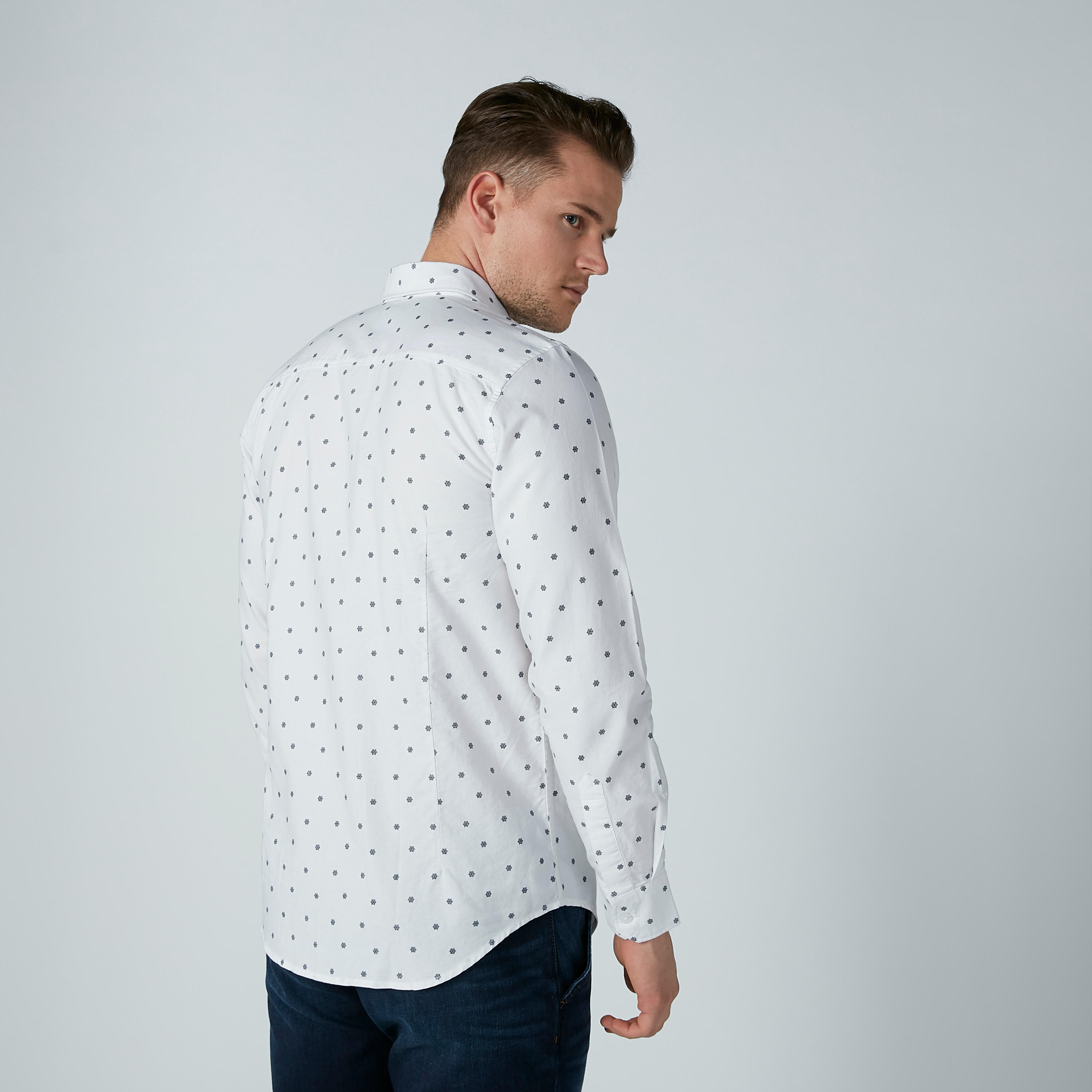 قميص بأكمام طويلة وطبعات-men-clothing-shirts-image-4