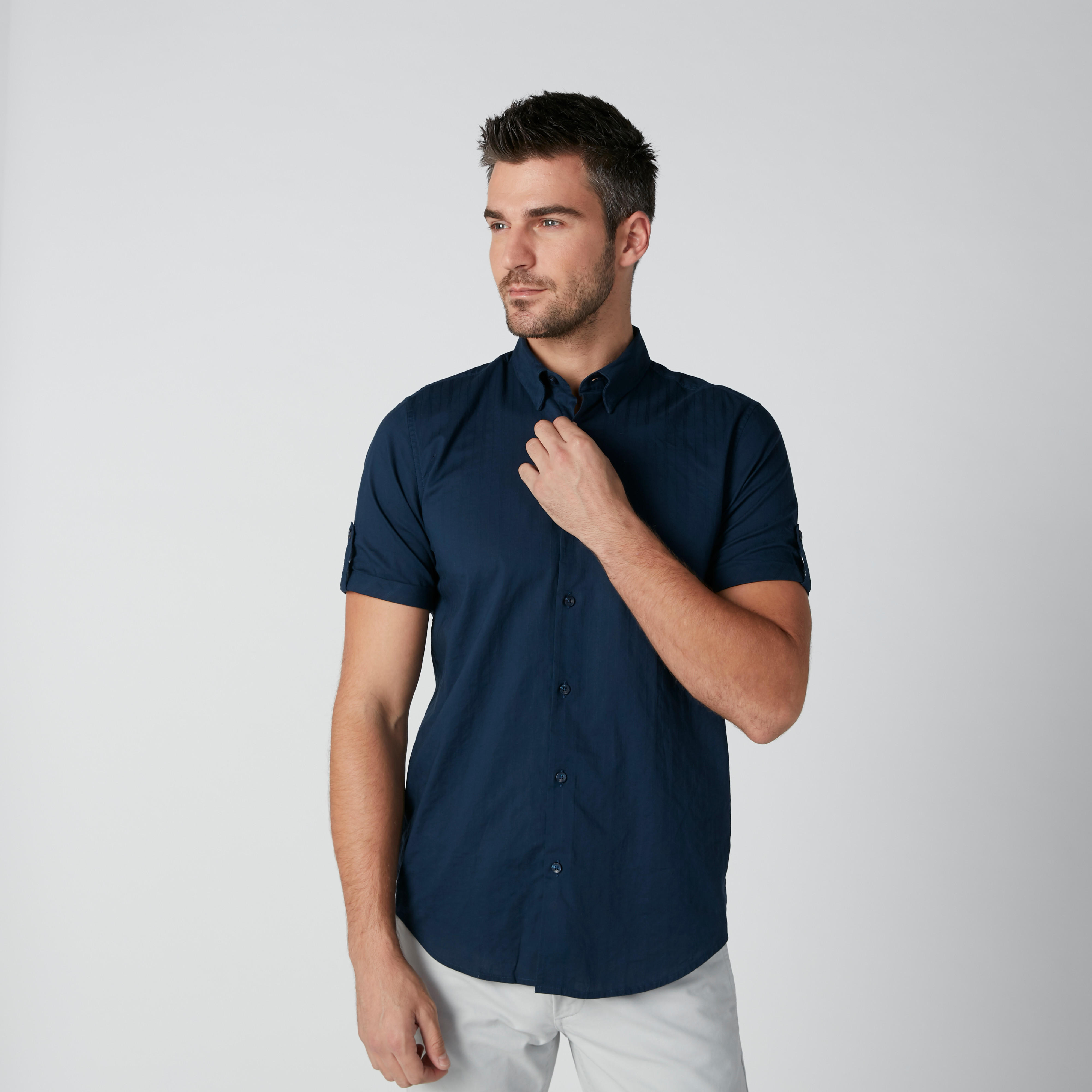 قميص بأكمام قصيرة وأزرار-men-clothing-shirts-image-4