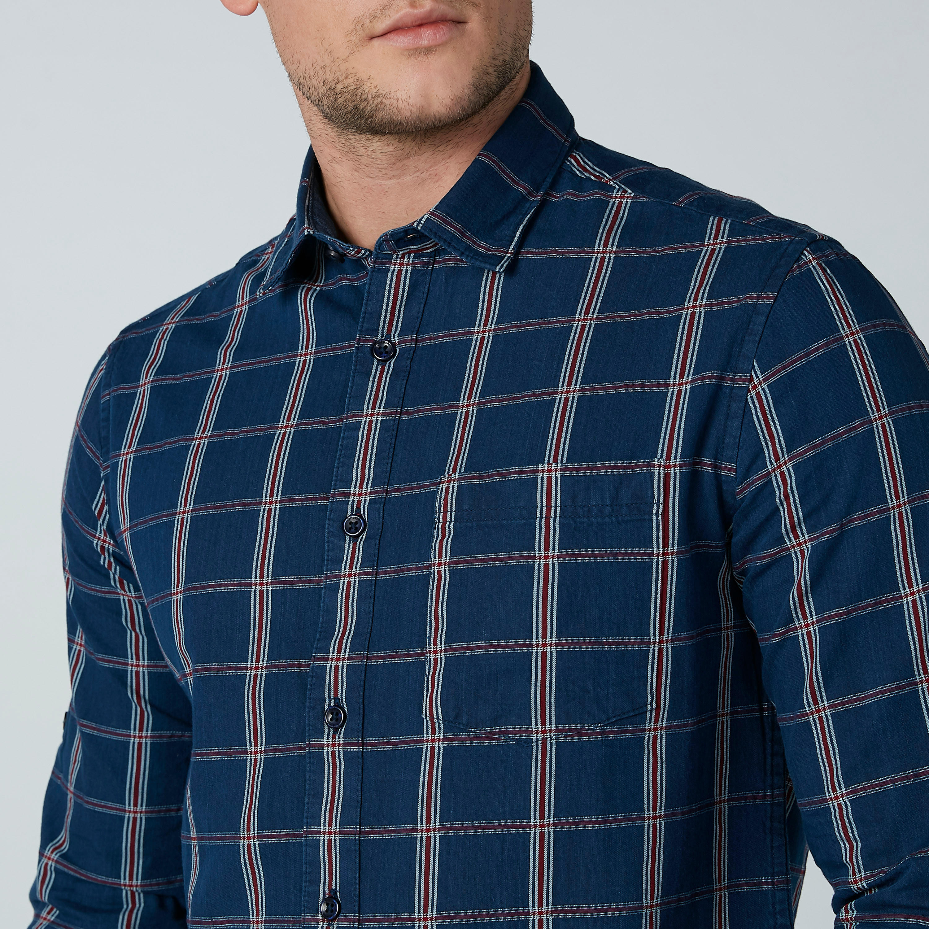 قميص كاروهات بأكمام طويلة وجيب على الصدر-men-clothing-shirts-image-3