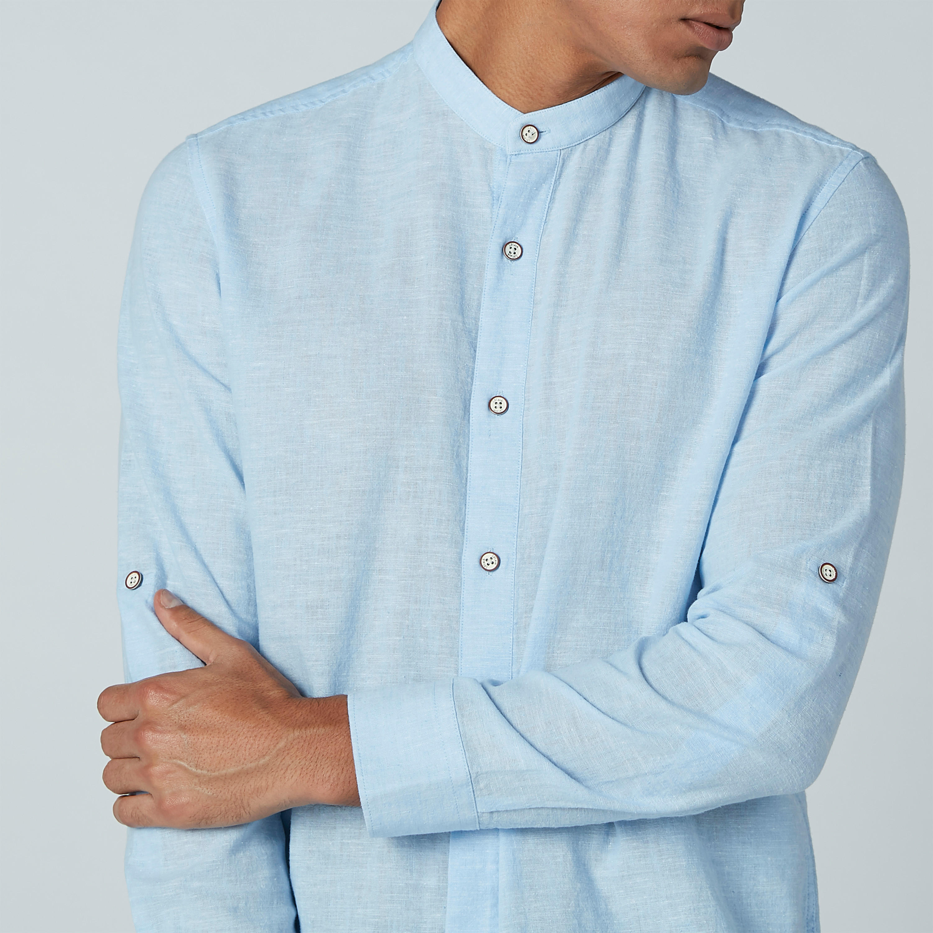 قميص سادة بياقة ماندارين وأكمام طويلة-men-clothing-shirts-image-5