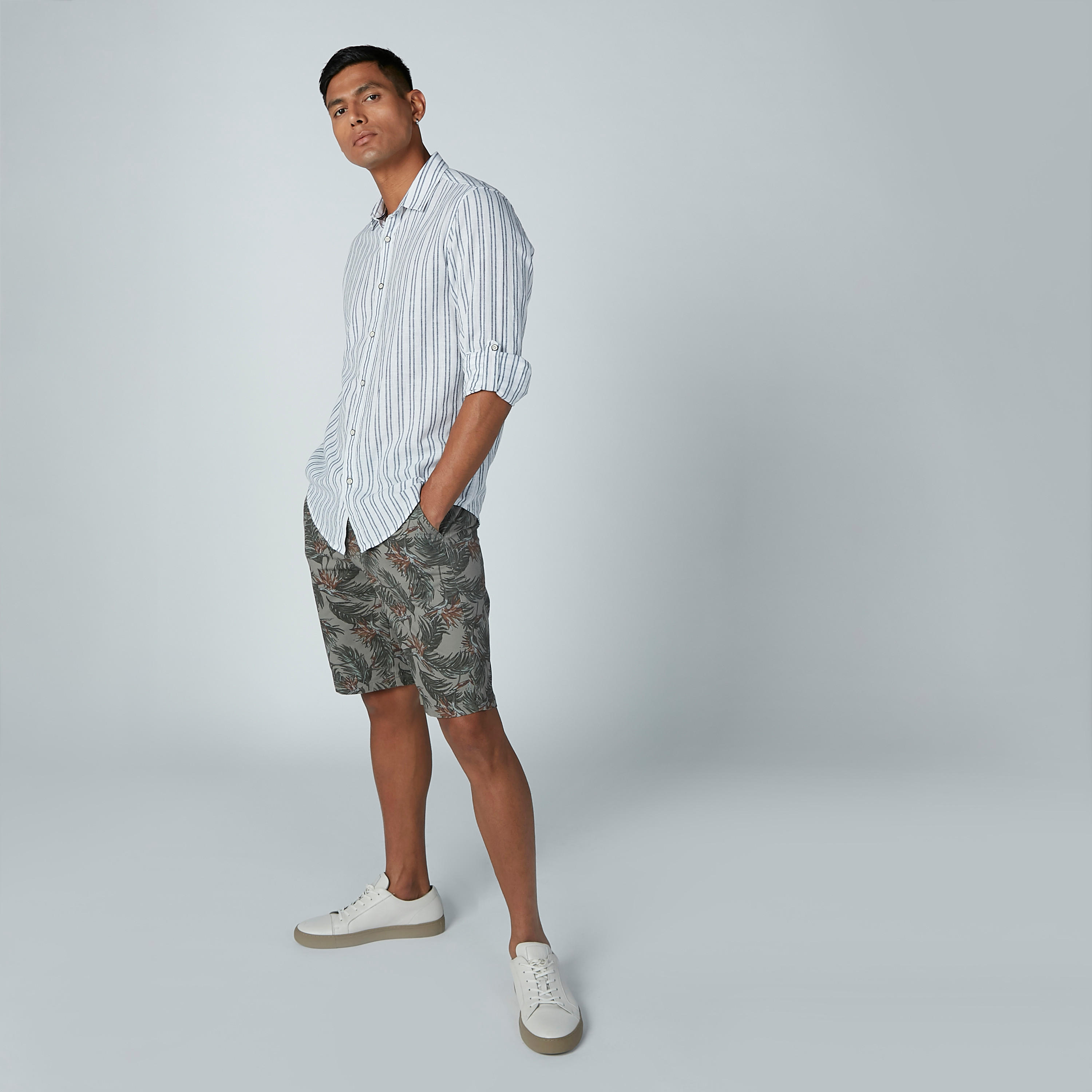قميص رسمي مقلّم بأكمام طويلة وياقة واسعة-men-clothing-shirts-image-4