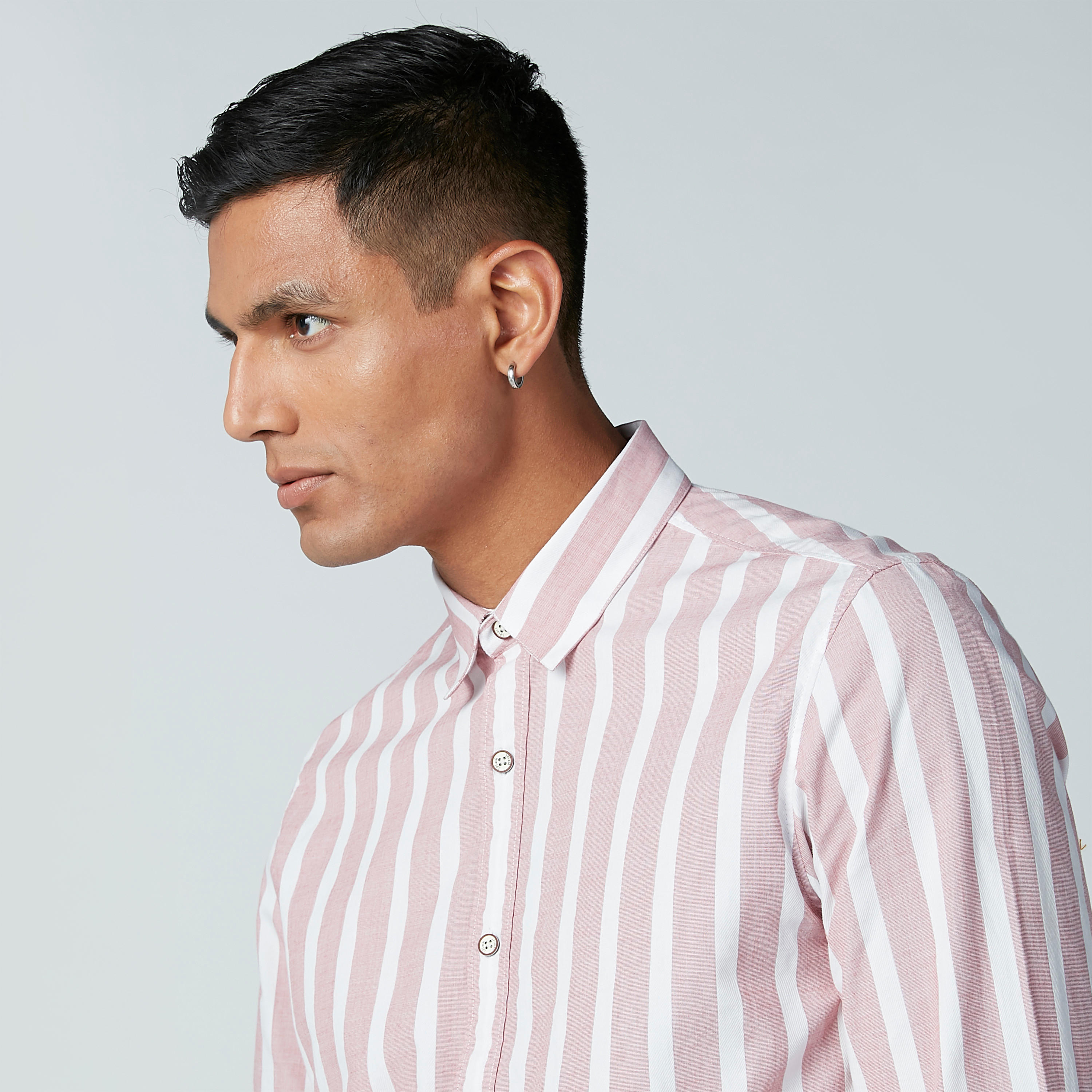 قميص رسمي مقلّم بأزرار-men-clothing-shirts-image-1
