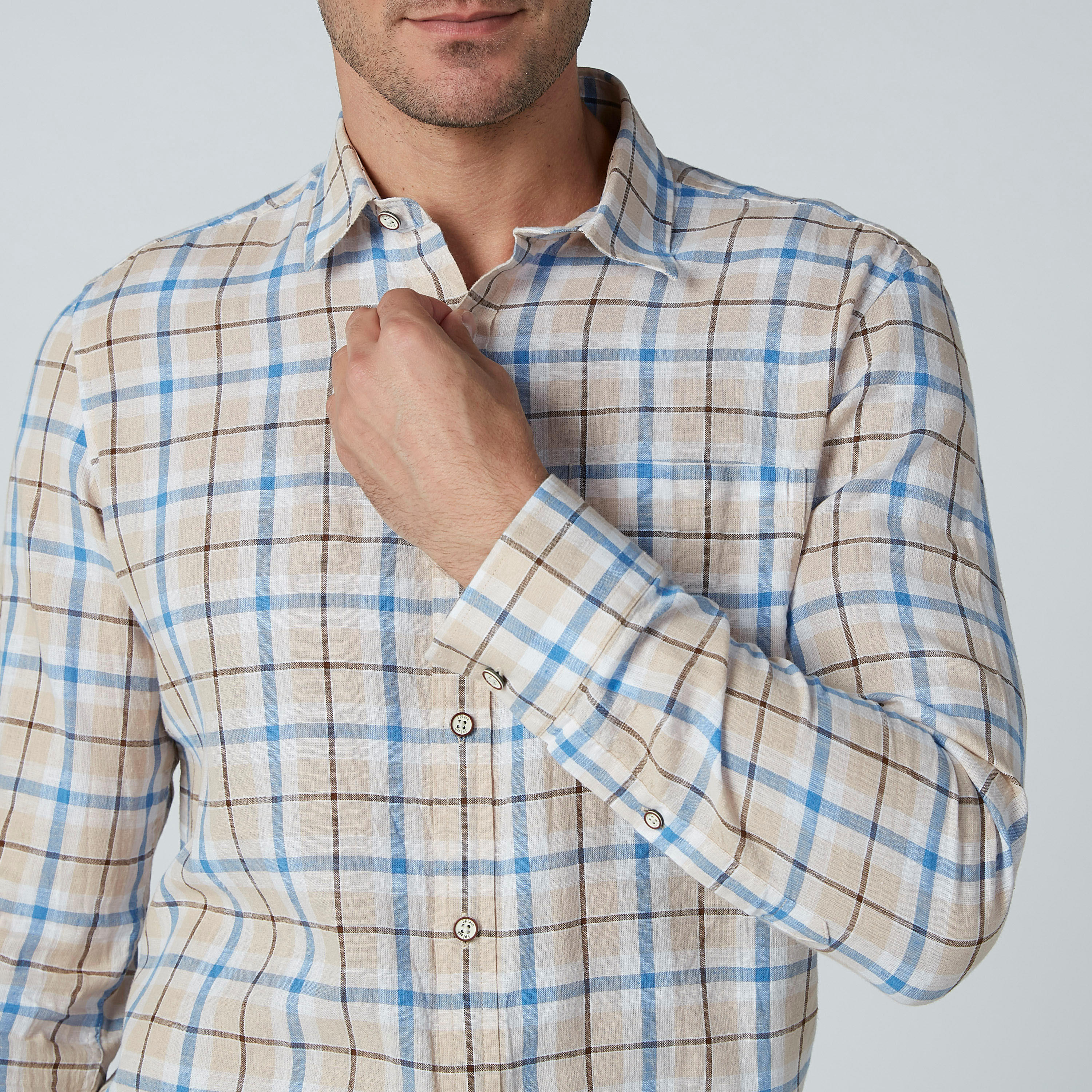 قميص كاروهات رسمي بأكمام طويلة وجيب على الصدر-men-clothing-shirts-image-2