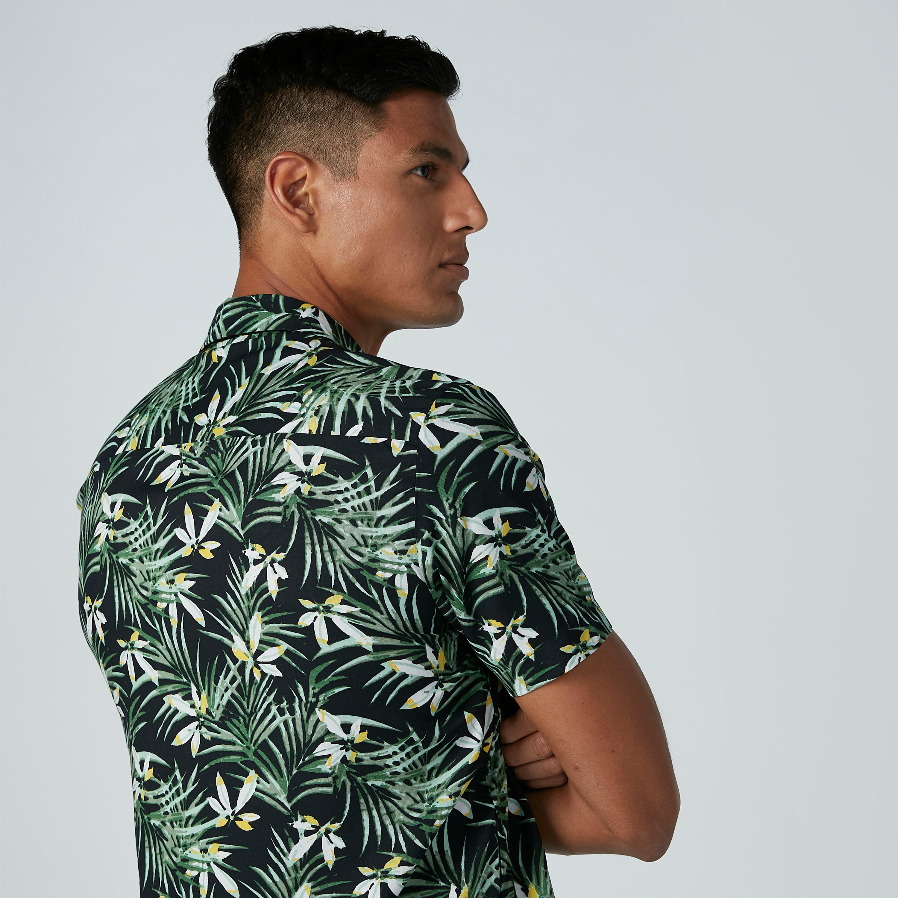 قميص بأكمام قصيرة وأزرار وطبعات-men-clothing-shirts-image-5