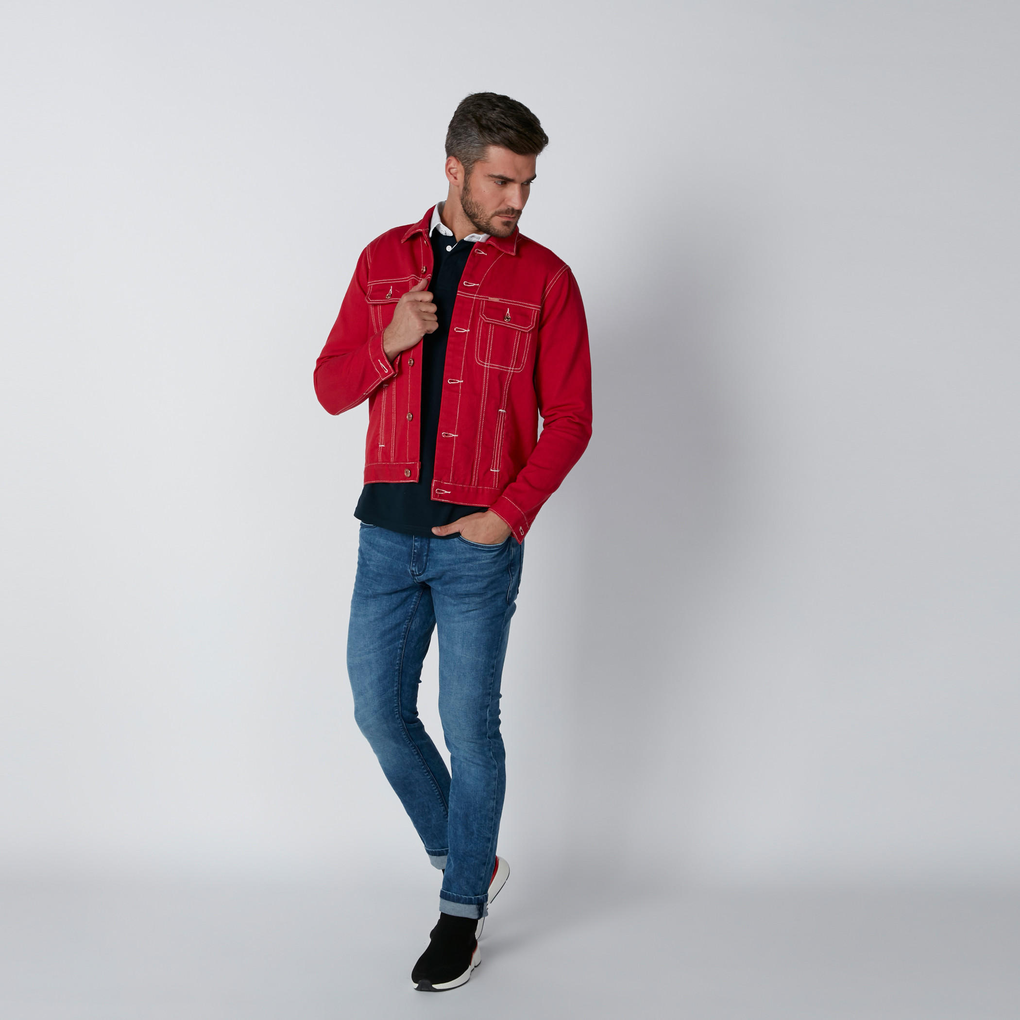 تيشيرت بياقة بولو وأكمام قصيرة وتزيينات-men-clothing-tshirtsandpolos-polos-image-2