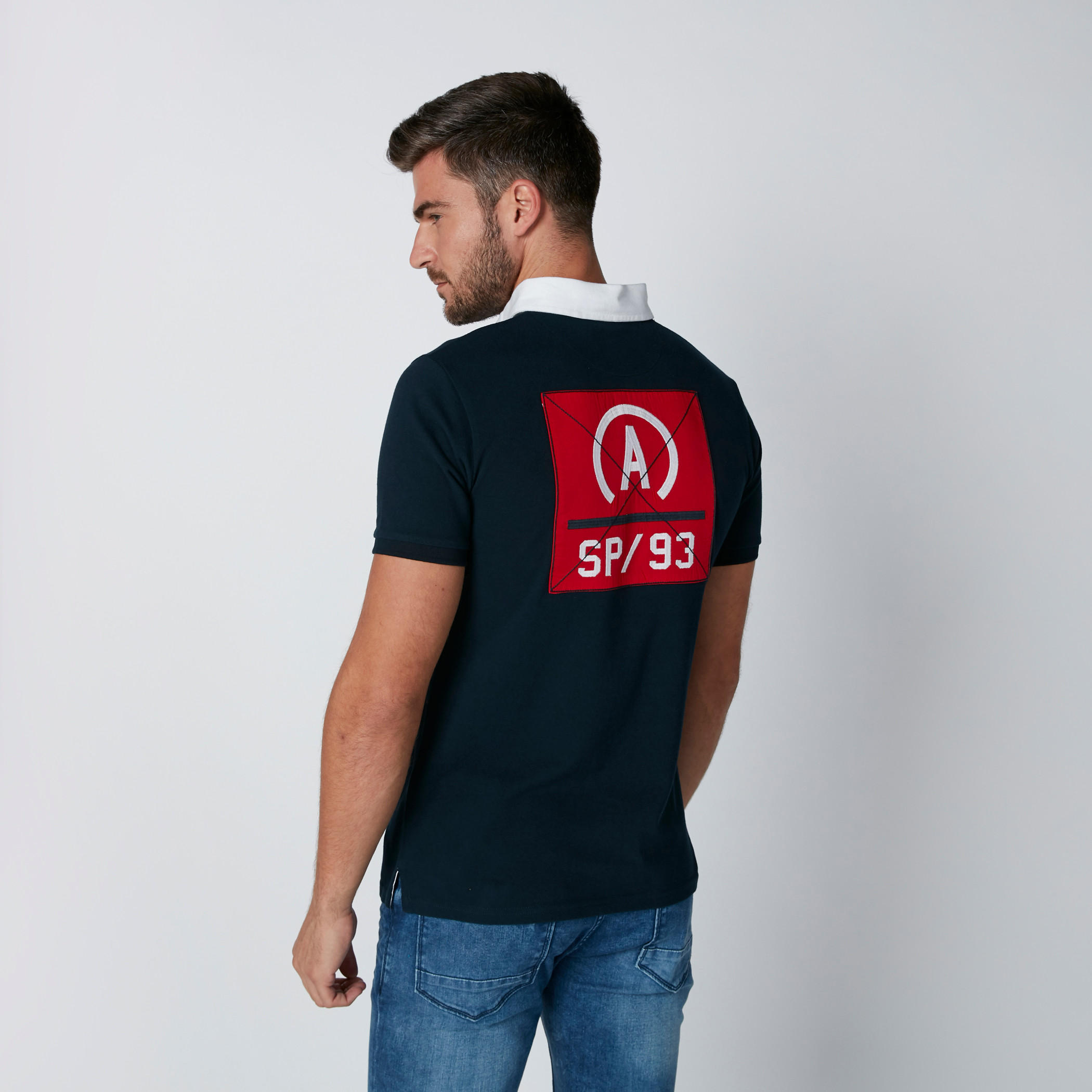 تيشيرت بياقة بولو وأكمام قصيرة وتزيينات-men-clothing-tshirtsandpolos-polos-image-3