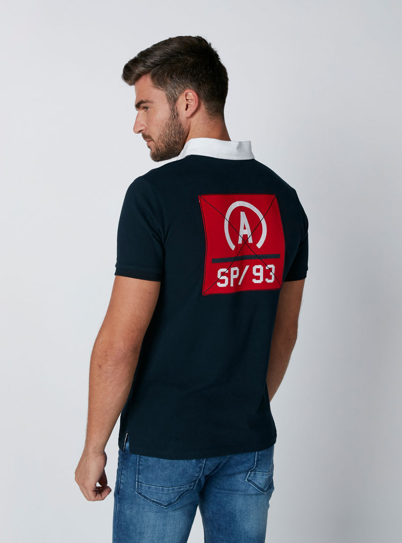 تيشيرت بياقة بولو وأكمام قصيرة وتزيينات-men-clothing-tshirtsandpolos-polos-image-3