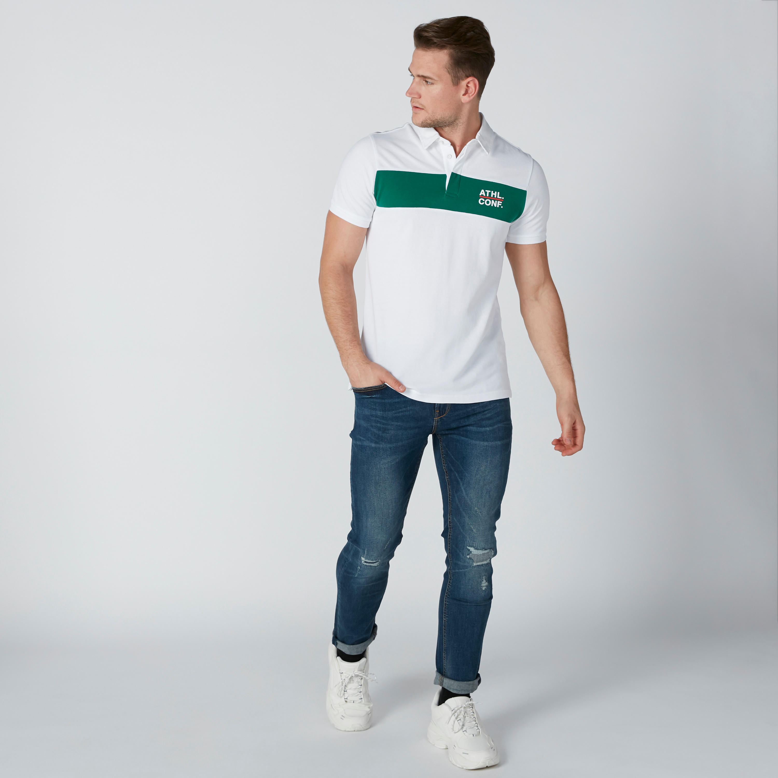 تيشيرت بياقة بولو وتزيينات مطرزة-men-clothing-tshirtsandpolos-polos-image-1