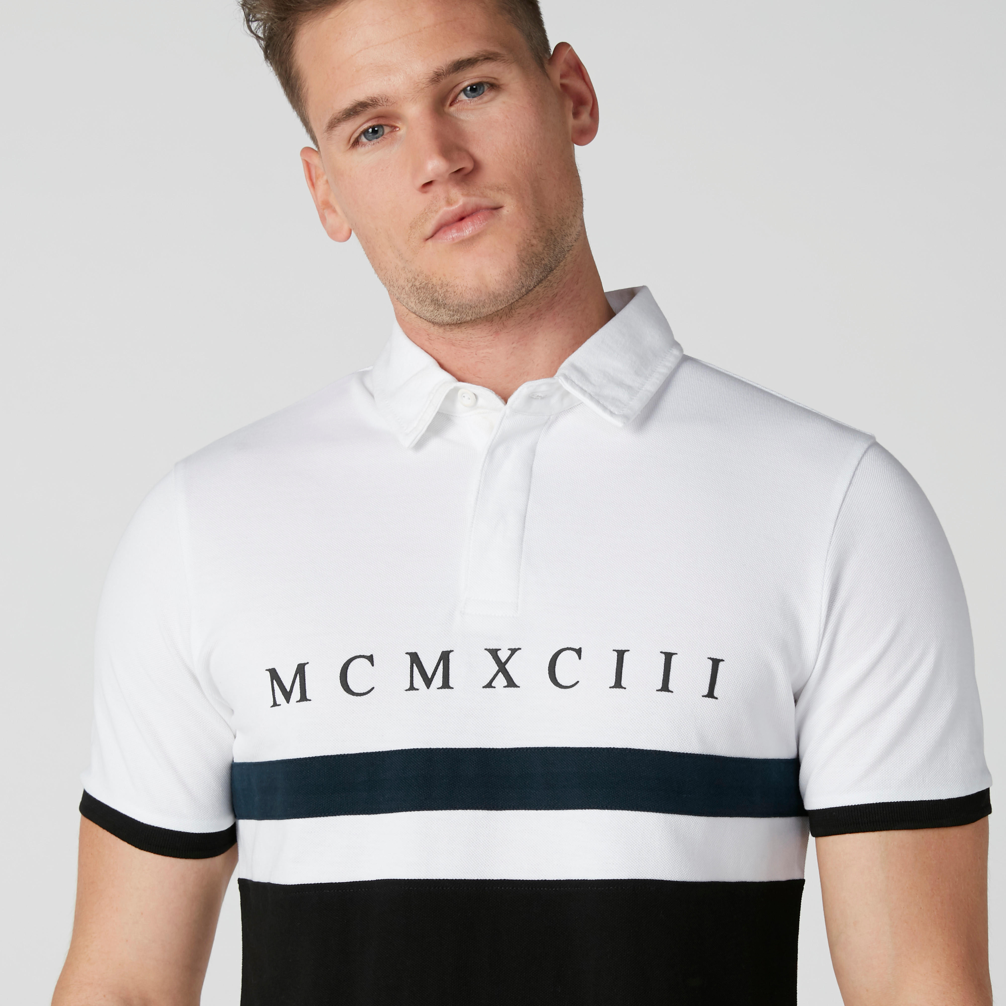 تيشيرت بياقة بولو وأكمام قصيرة وطبعات-men-clothing-tshirtsandpolos-polos-image-4