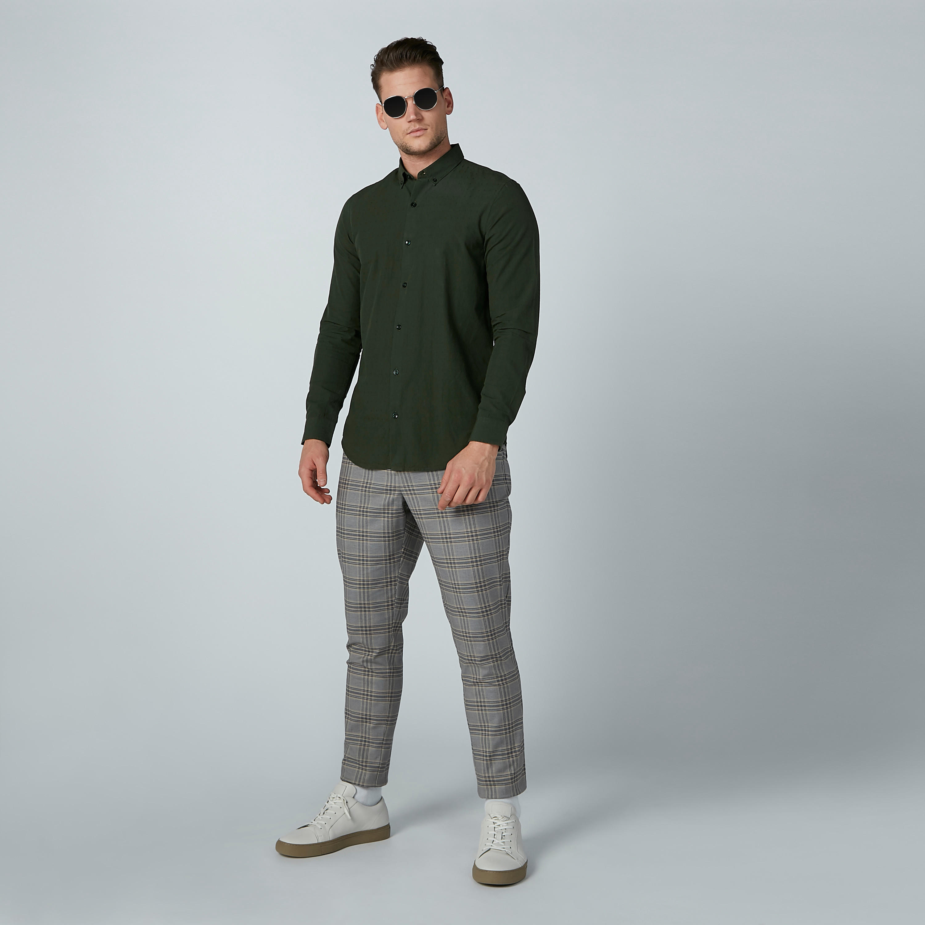 قميص سادة بأكمام طويلة وياقة بأزرار-men-clothing-shirts-image-4