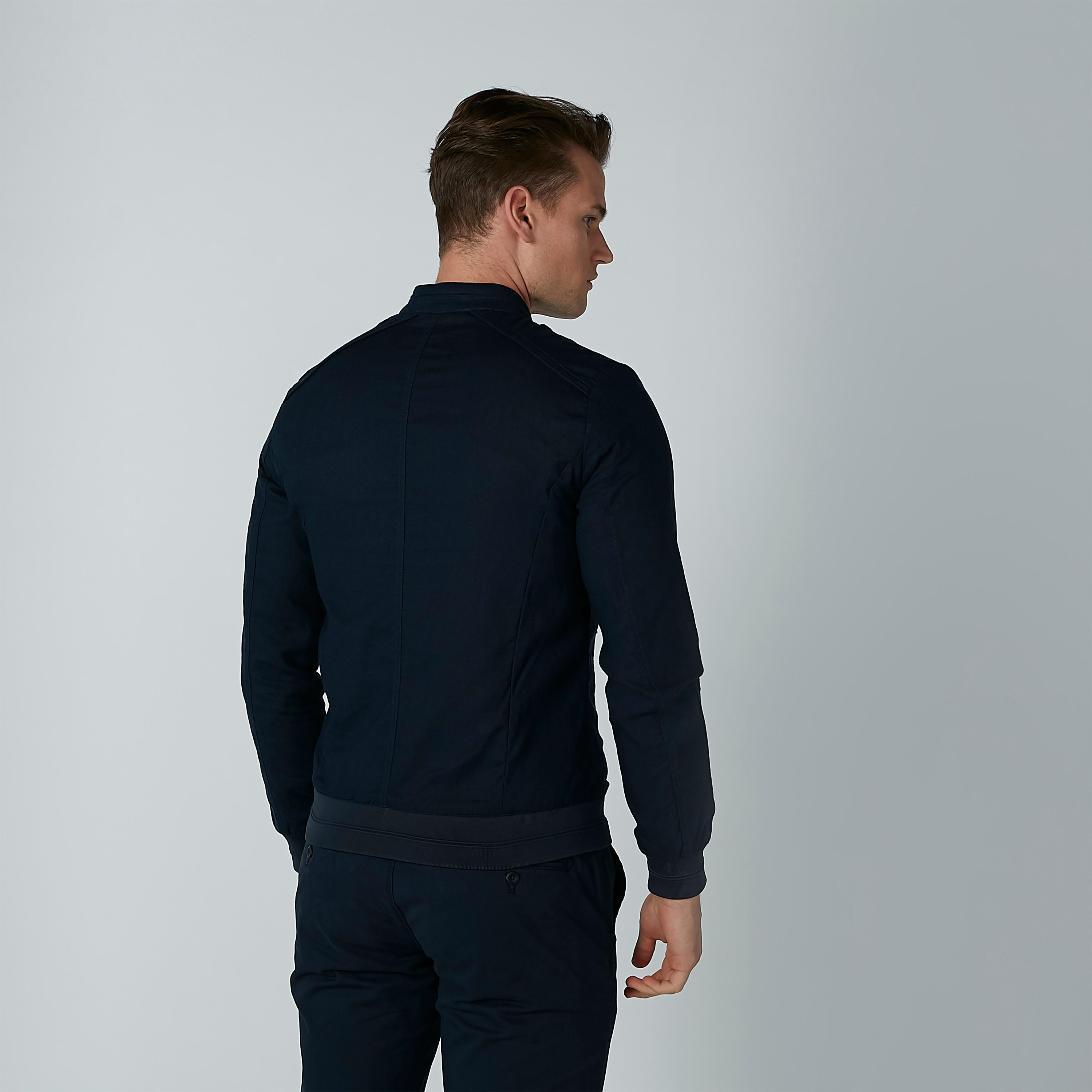جاكيت بومبر بأكمام طويلة وجيوب كانجارو-men-clothing-jacketsandblazers-jackets-image-5