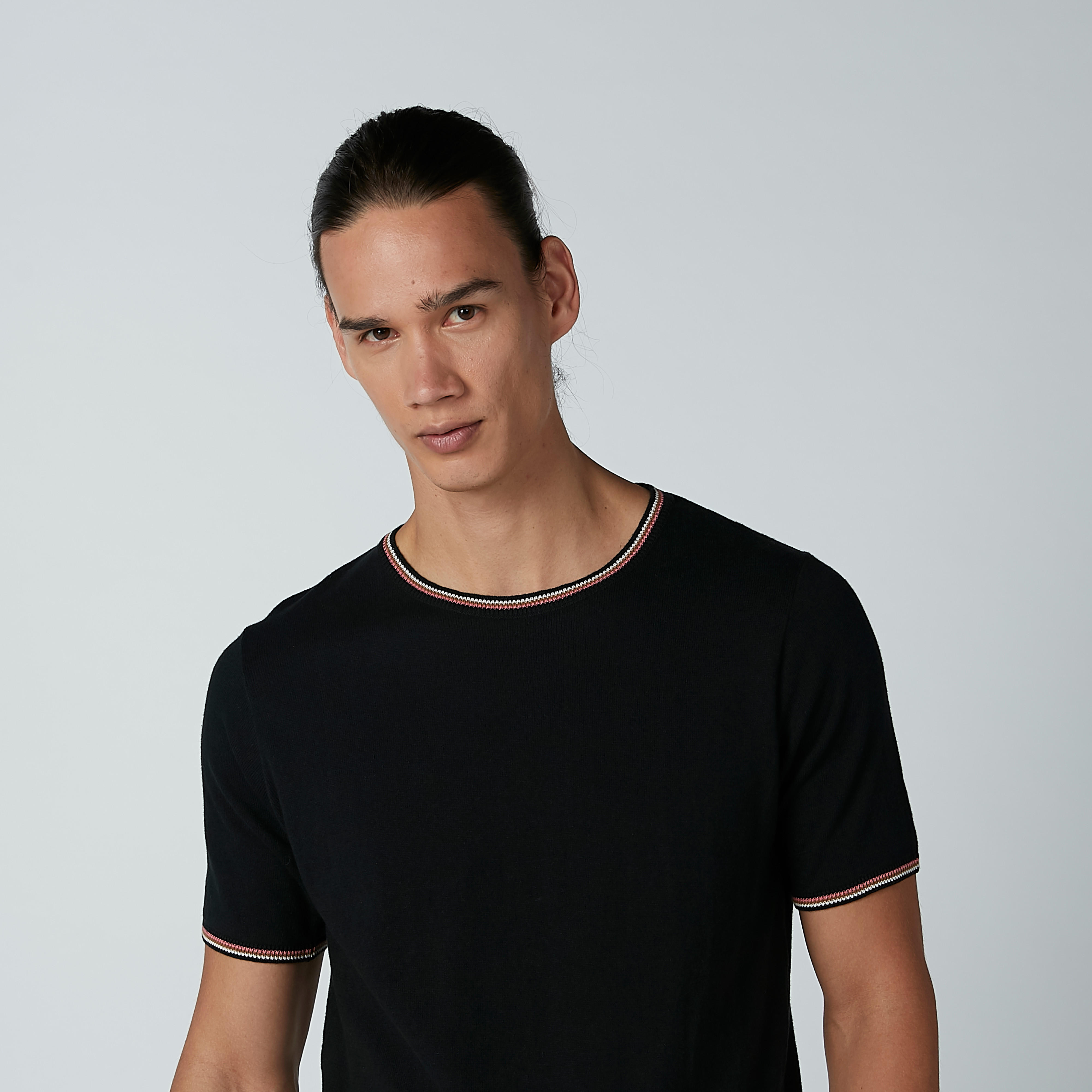 تيشيرت سادة بياقة مستديرة وأكمام قصيرة-men-clothing-tshirtsandpolos-tshirts-image-1