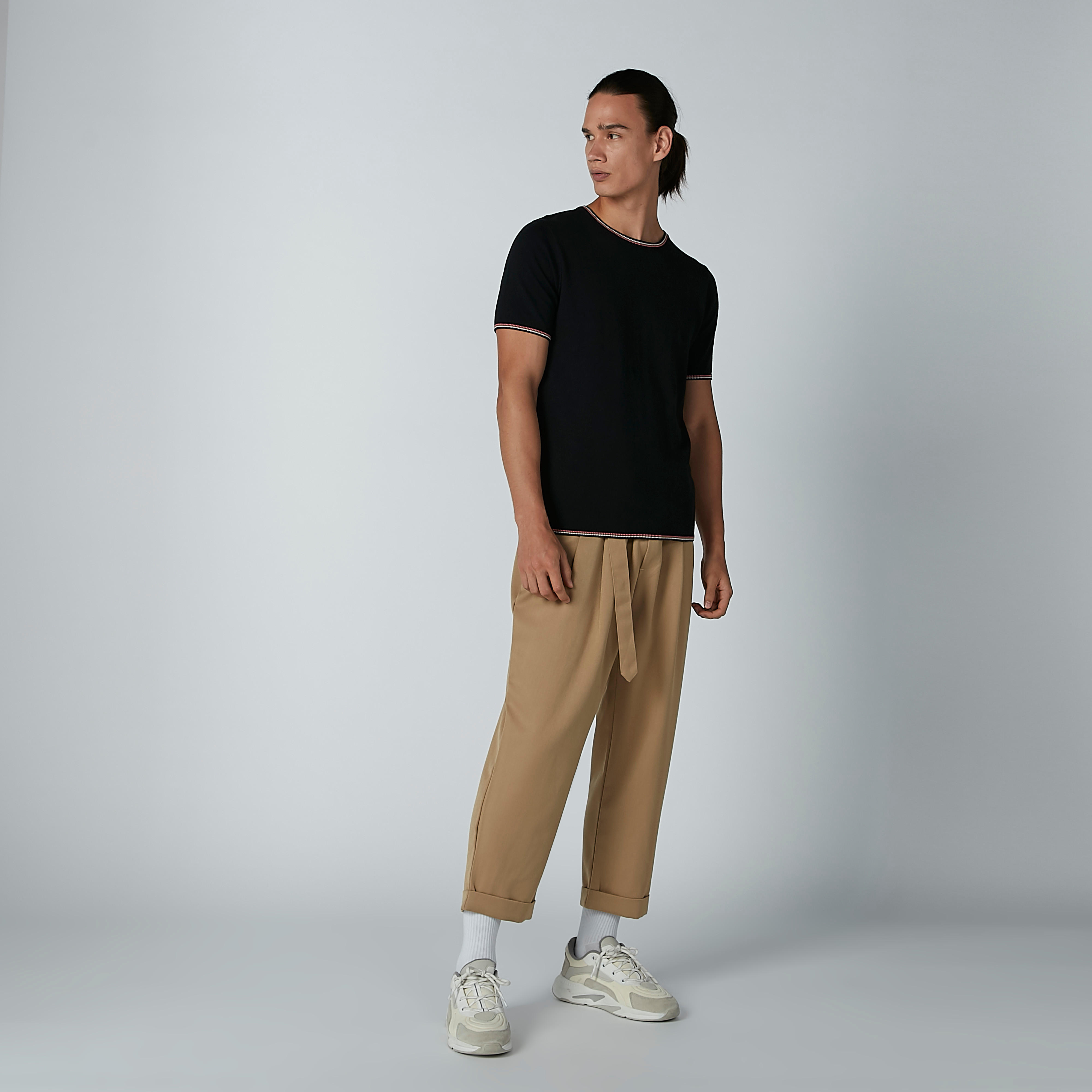 تيشيرت سادة بياقة مستديرة وأكمام قصيرة-men-clothing-tshirtsandpolos-tshirts-image-2