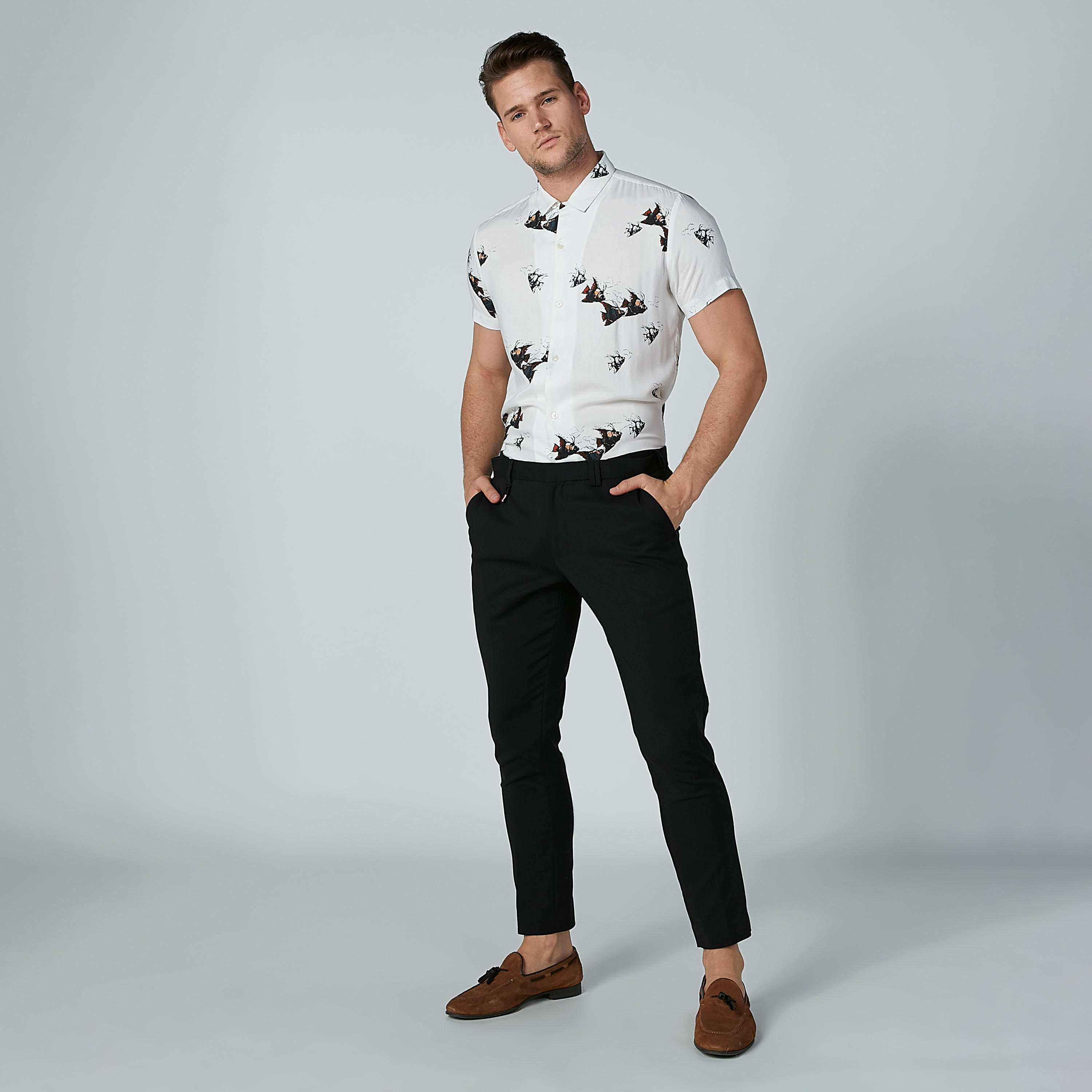 قميص مستدام سليم بأكمام قصيرة وطبعات -men-clothing-shirts-image-2