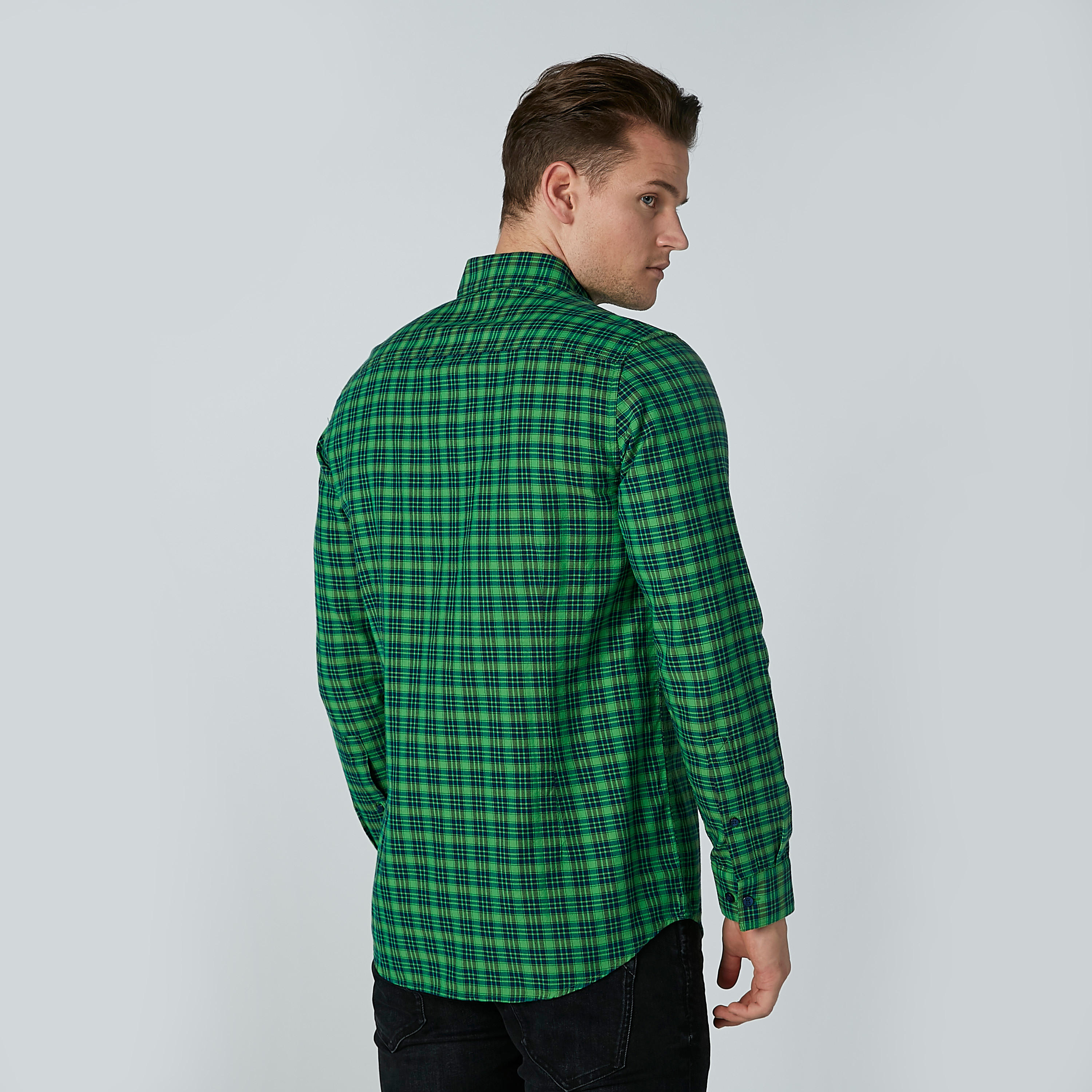 قميص كاروهات بأكمام طويلة وياقة عاديّة-men-clothing-shirts-image-4