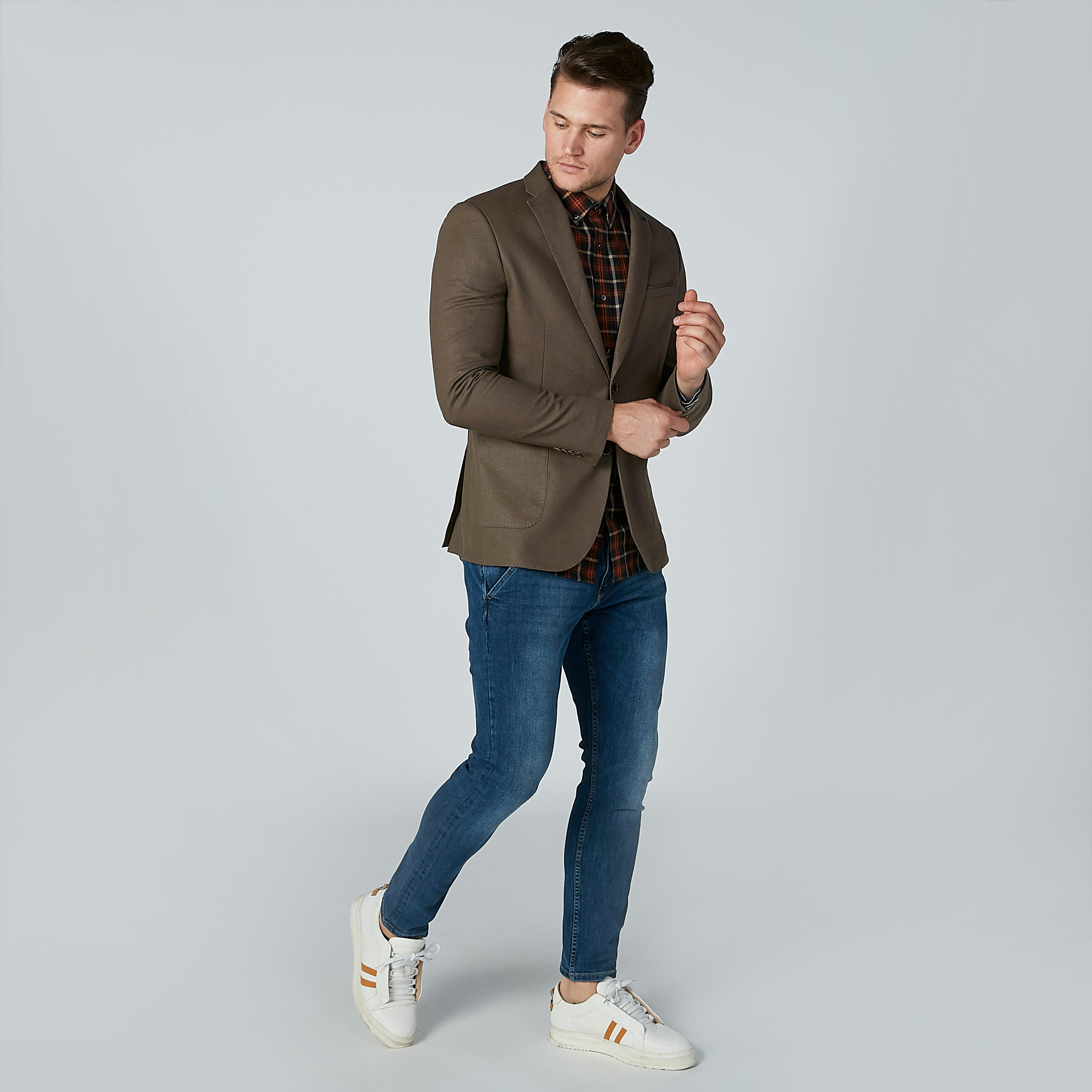 قميص كاروهات بأكمام طويلة وأزرار-men-clothing-shirts-image-1