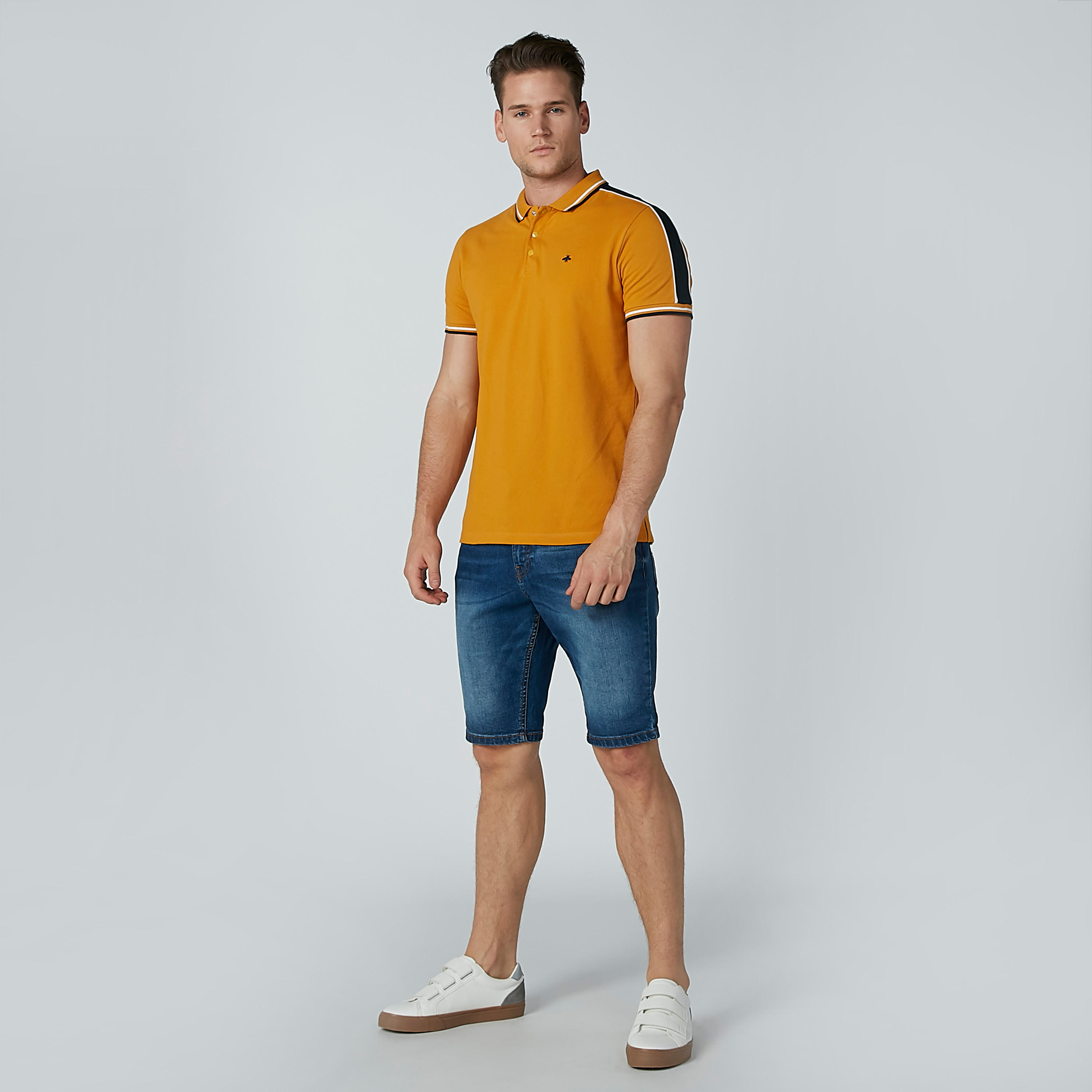تيشيرت بياقة بولو وأكمام قصيرة-men-clothing-tshirtsandpolos-polos-image-2