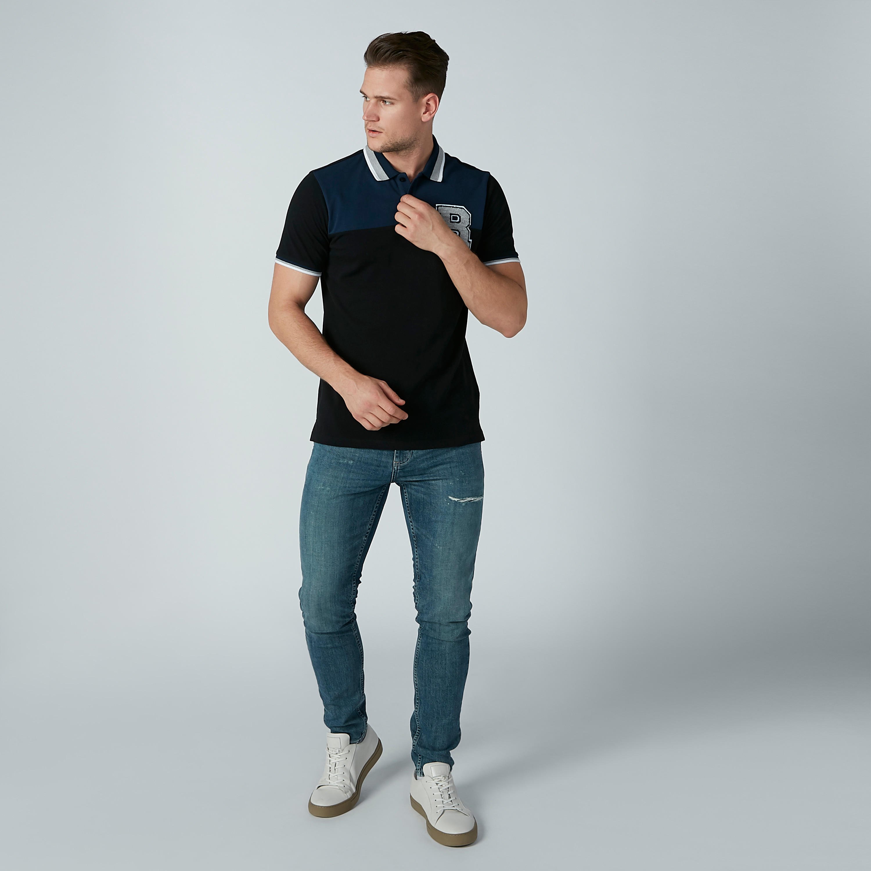 تيشيرت مطرّز بياقة بولو وأكمام قصيرة-men-clothing-tshirtsandpolos-polos-image-3