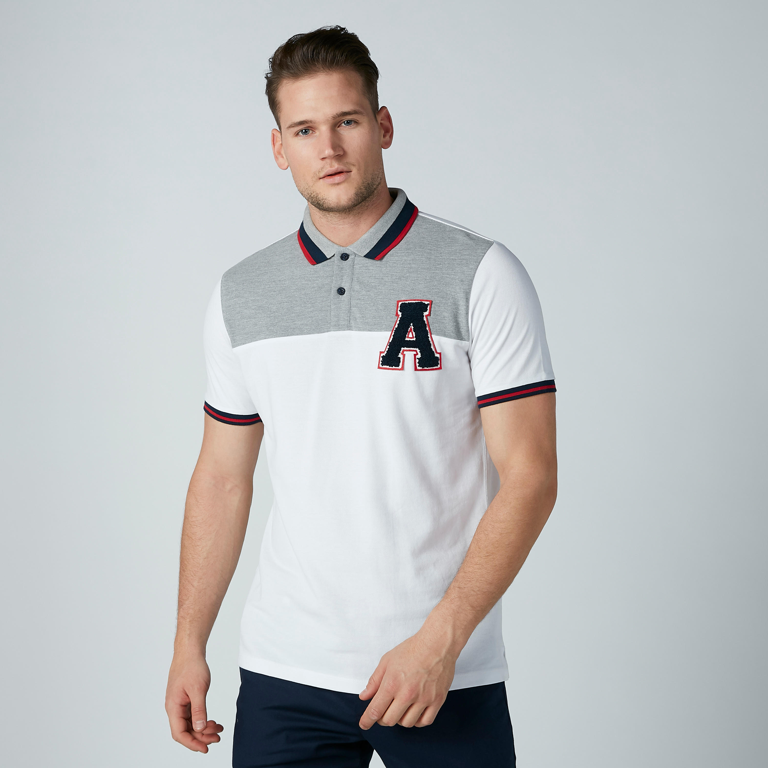 تيشيرت مطرّز بياقة بولو وأكمام قصيرة-men-clothing-tshirtsandpolos-polos-image-1