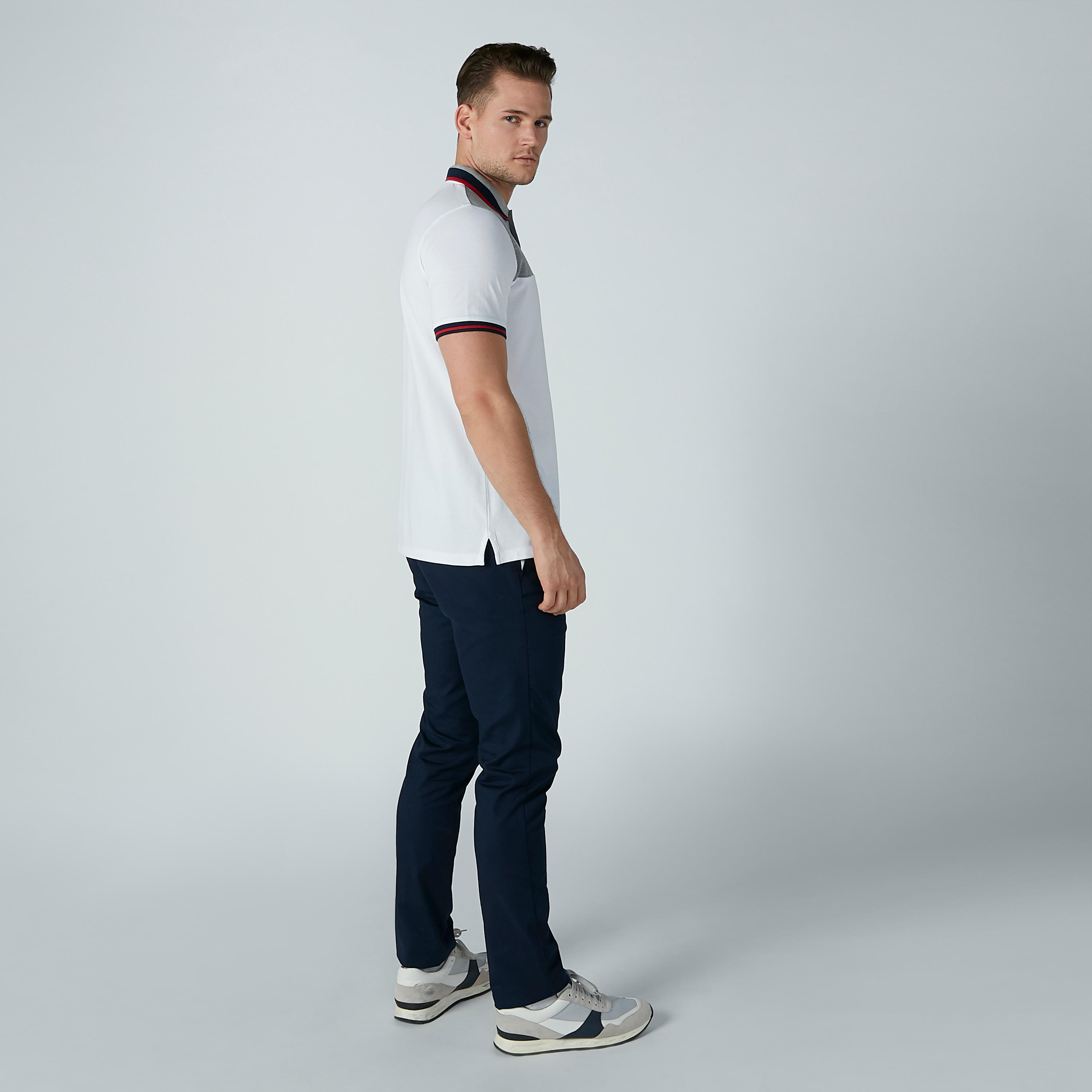 تيشيرت مطرّز بياقة بولو وأكمام قصيرة-men-clothing-tshirtsandpolos-polos-image-4