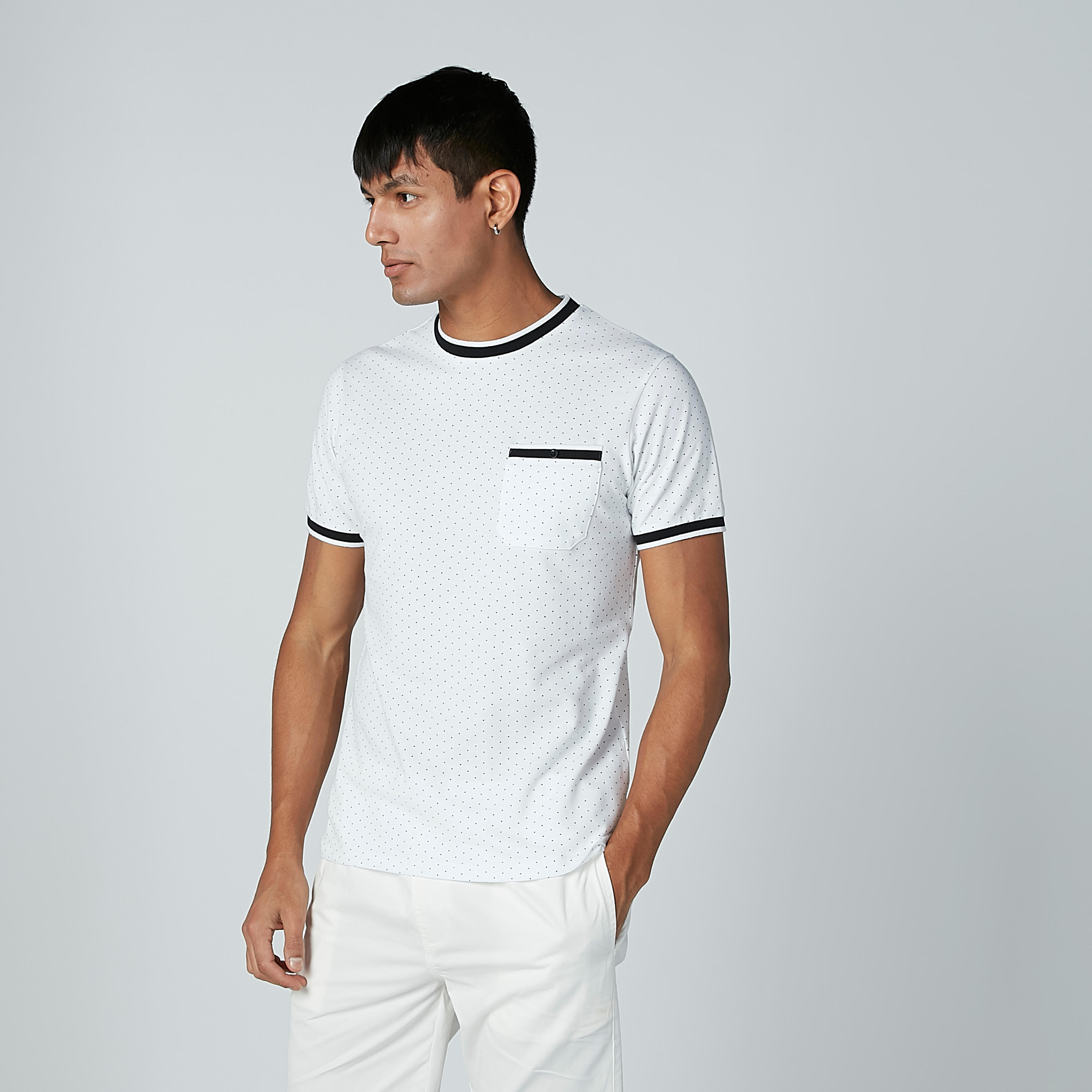 تيشيرت بياقة مستديرة وأكمام قصيرة وطبعات-men-clothing-tshirtsandpolos-tshirts-image-4