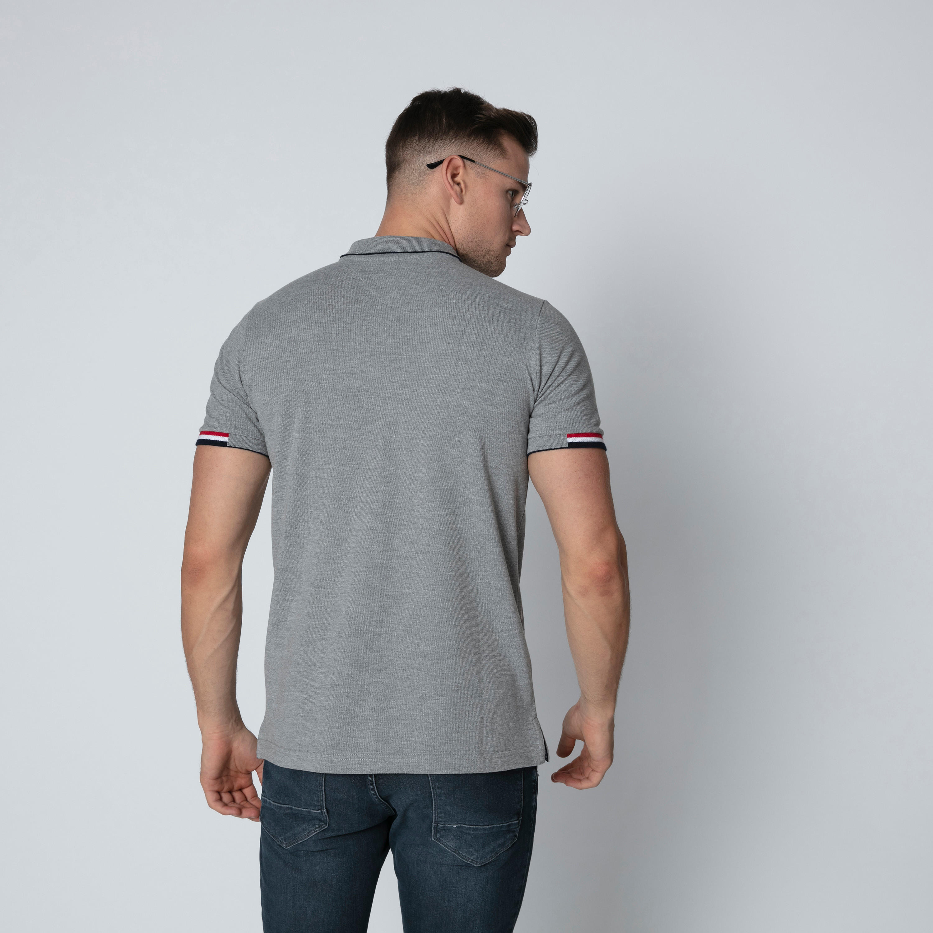 تيشيرت مستدام مطرّز بولو سليم فيت-men-clothing-tshirtsandpolos-polos-image-2