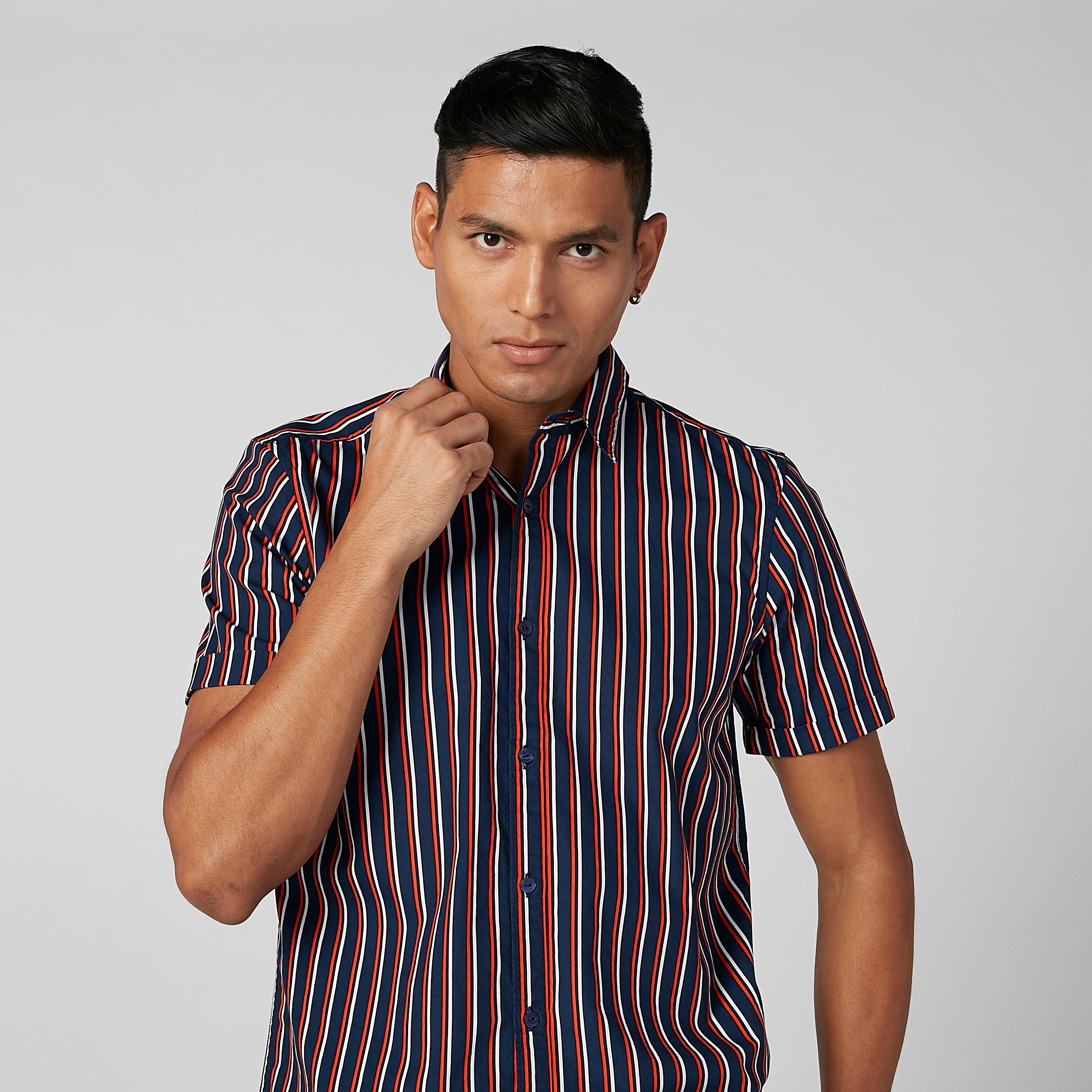 قميص مستدام مقلّم بقصّة سليم وأكمام قصيرة -men-clothing-shirts-image-4