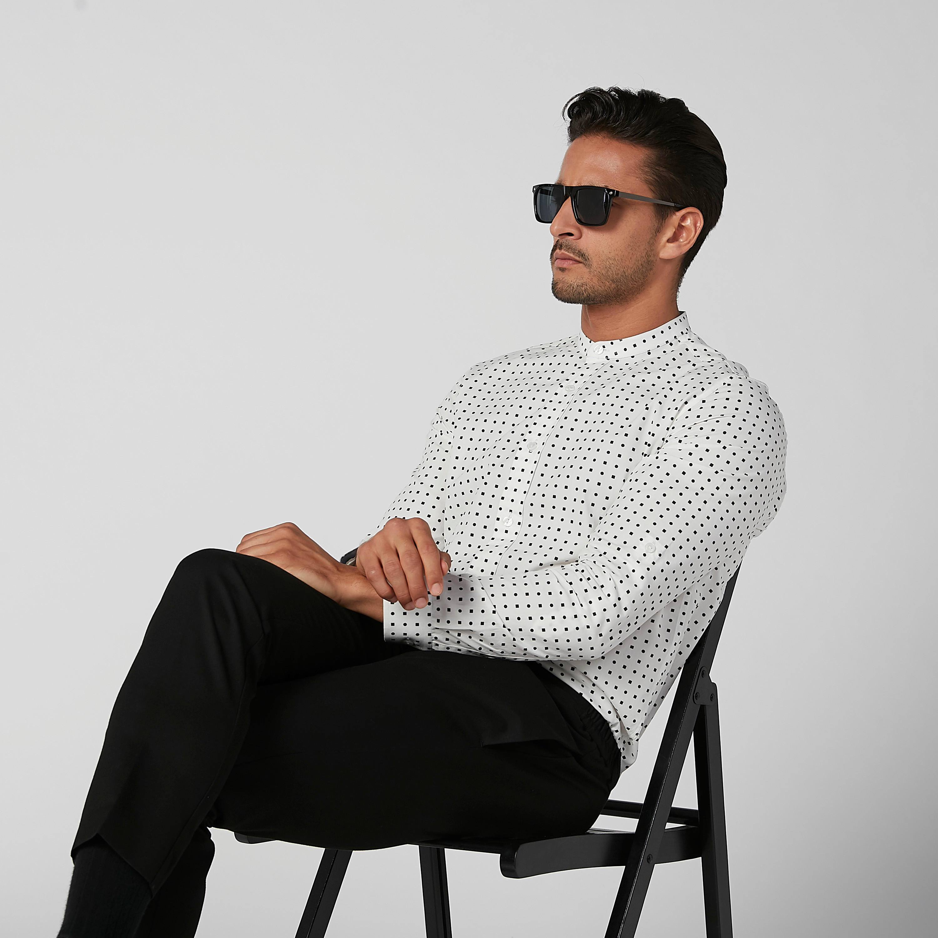 قميص مستدام سليم بياقة ماندارين وطبعات-men-clothing-shirts-image-1