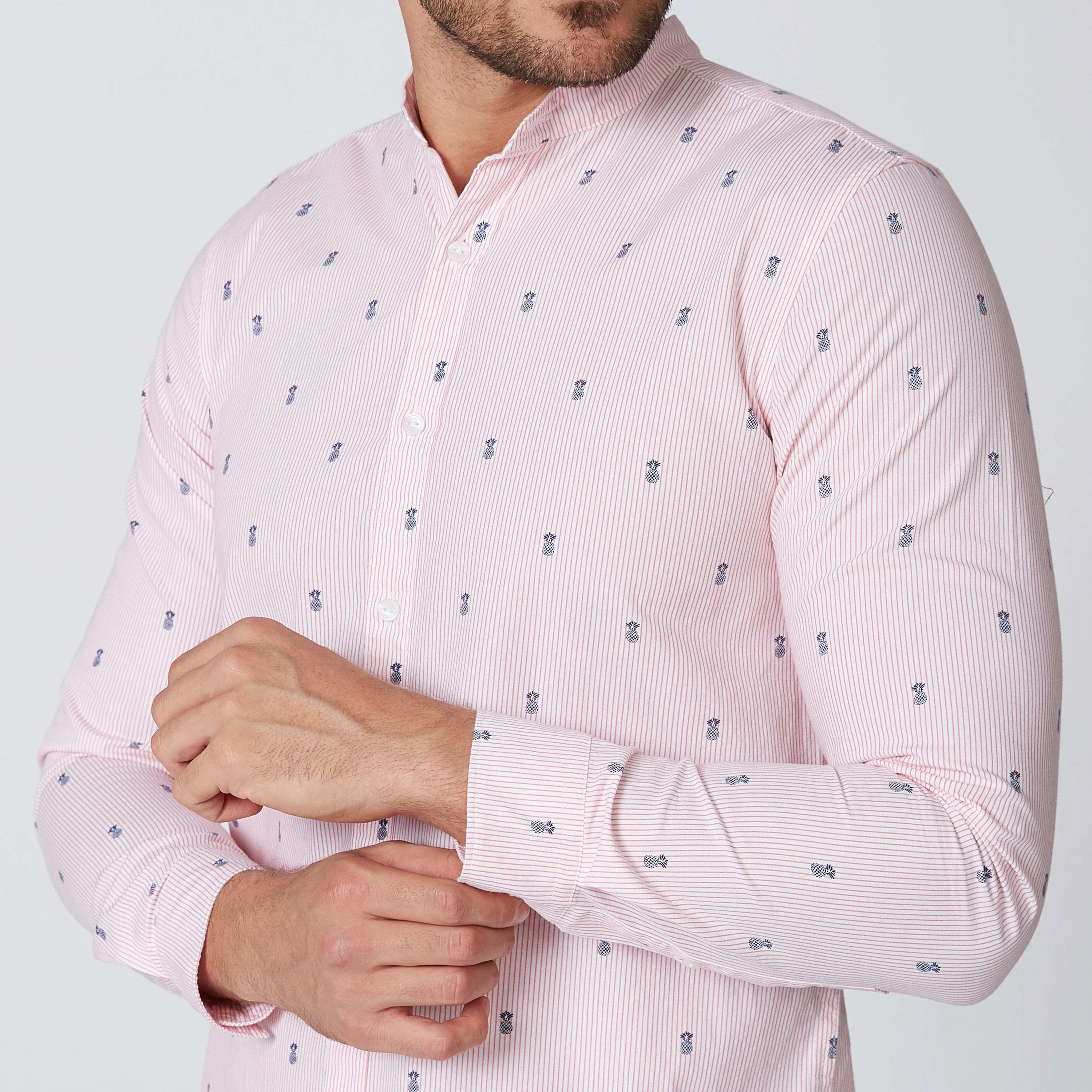 قميص بياقة ماندارين وأكمام طويلة وطبعات-men-clothing-shirts-image-4