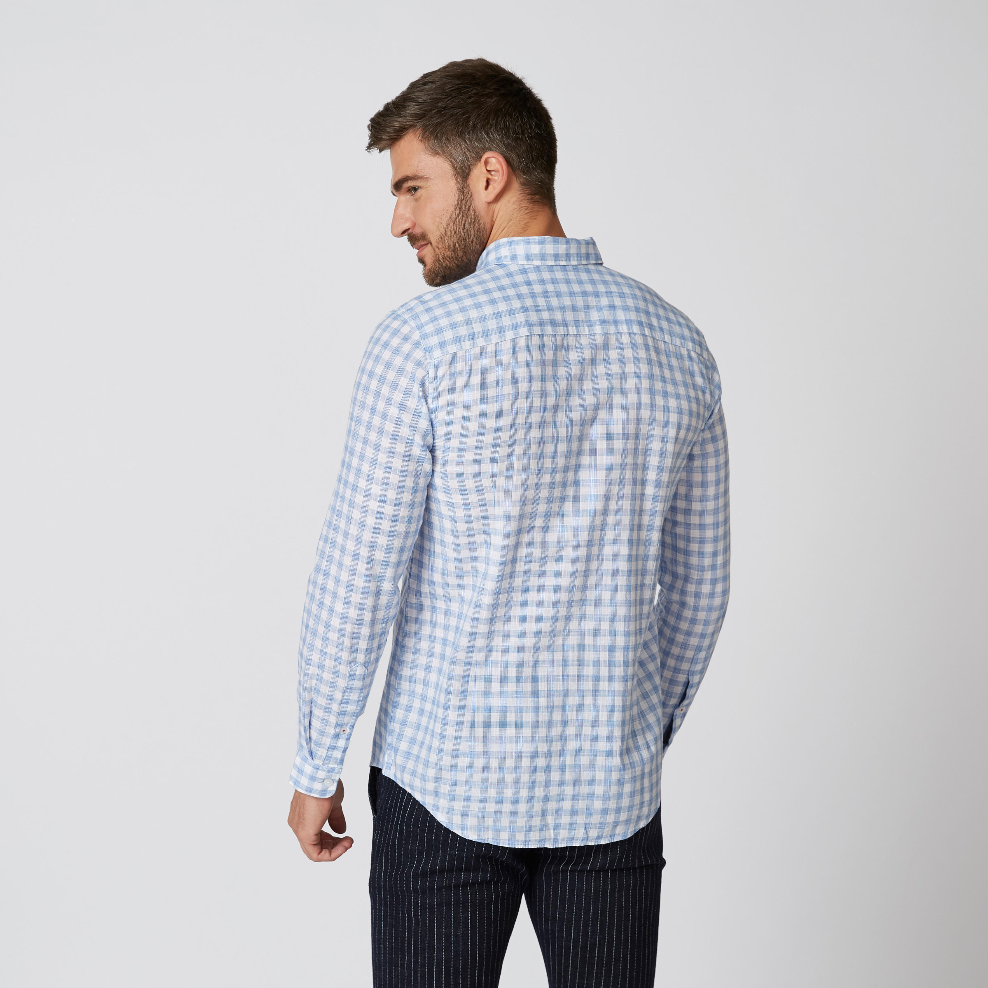 قميص كاروهات بياقة عاديّة وأكمام طويلة-men-clothing-shirts-image-2