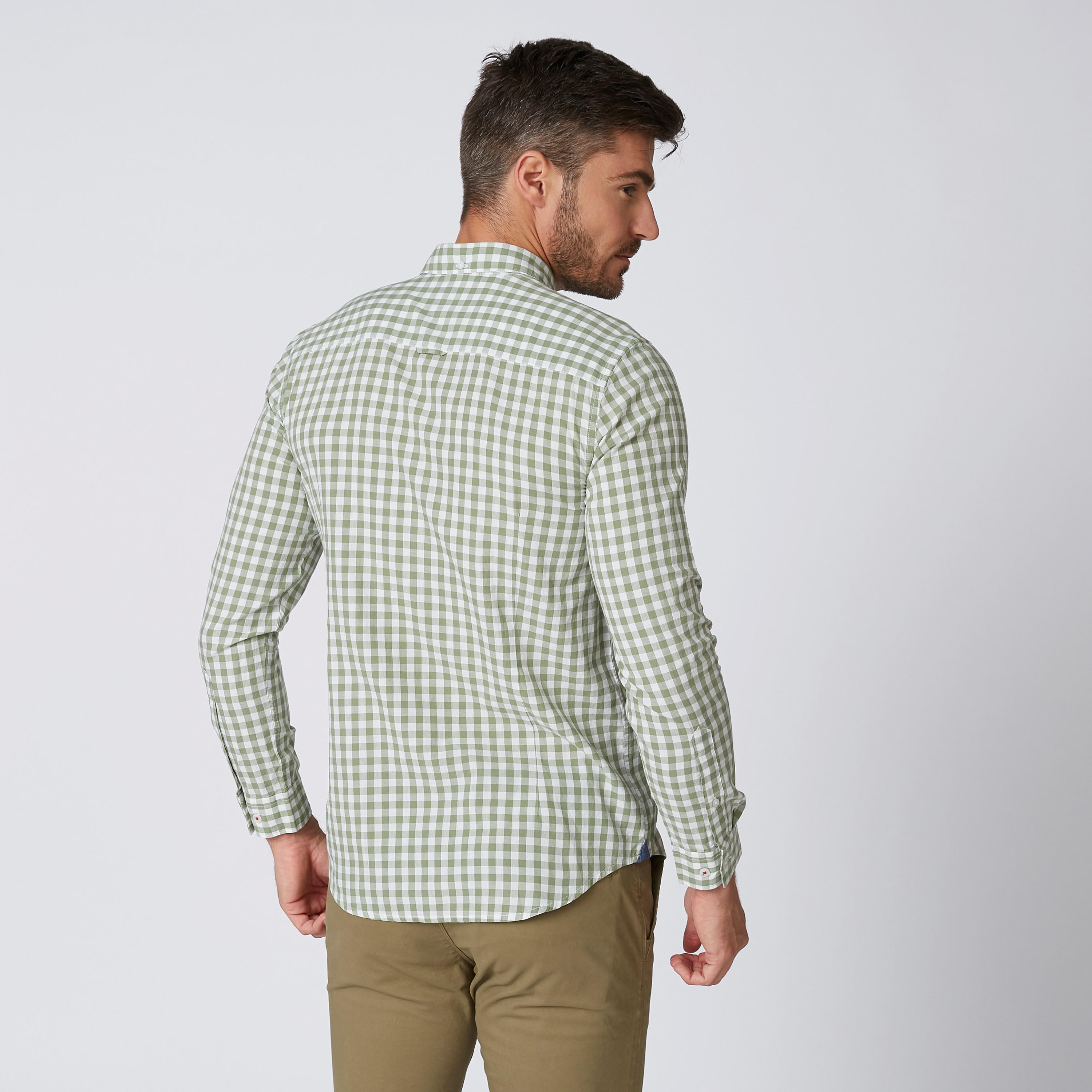 قميص كاروهات بياقة عاديّة وأكمام طويلة-men-clothing-shirts-image-3