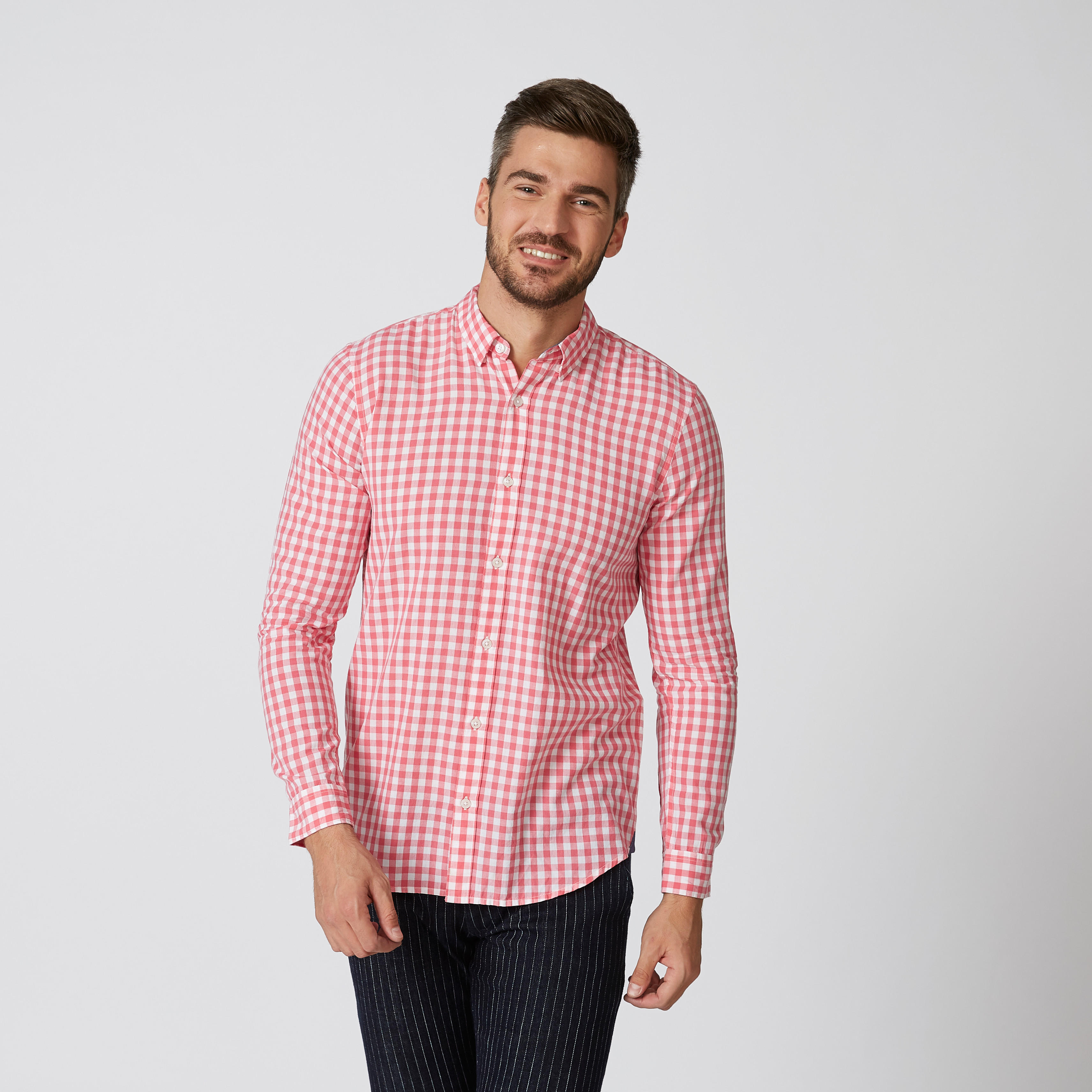 قميص كاروهات بياقة عاديّة وأكمام طويلة-men-clothing-shirts-image-1