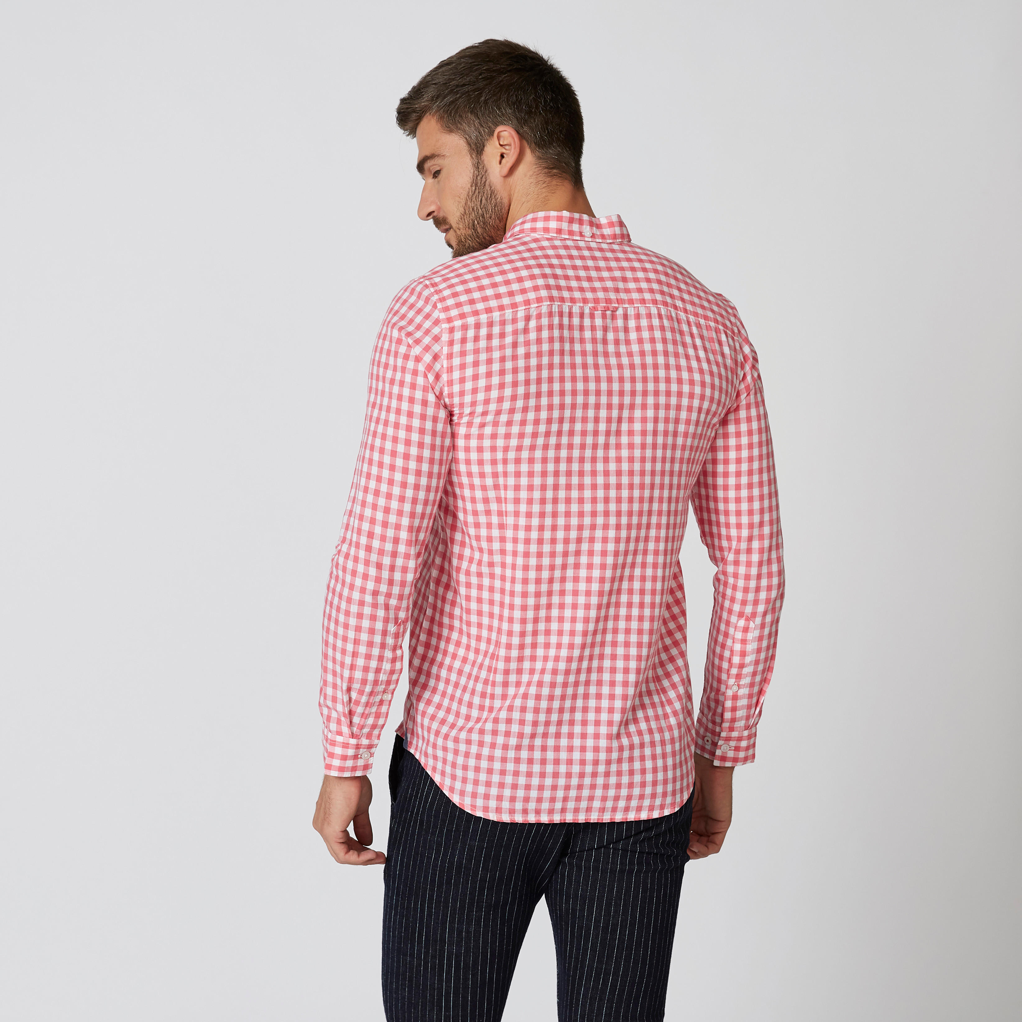 قميص كاروهات بياقة عاديّة وأكمام طويلة-men-clothing-shirts-image-3