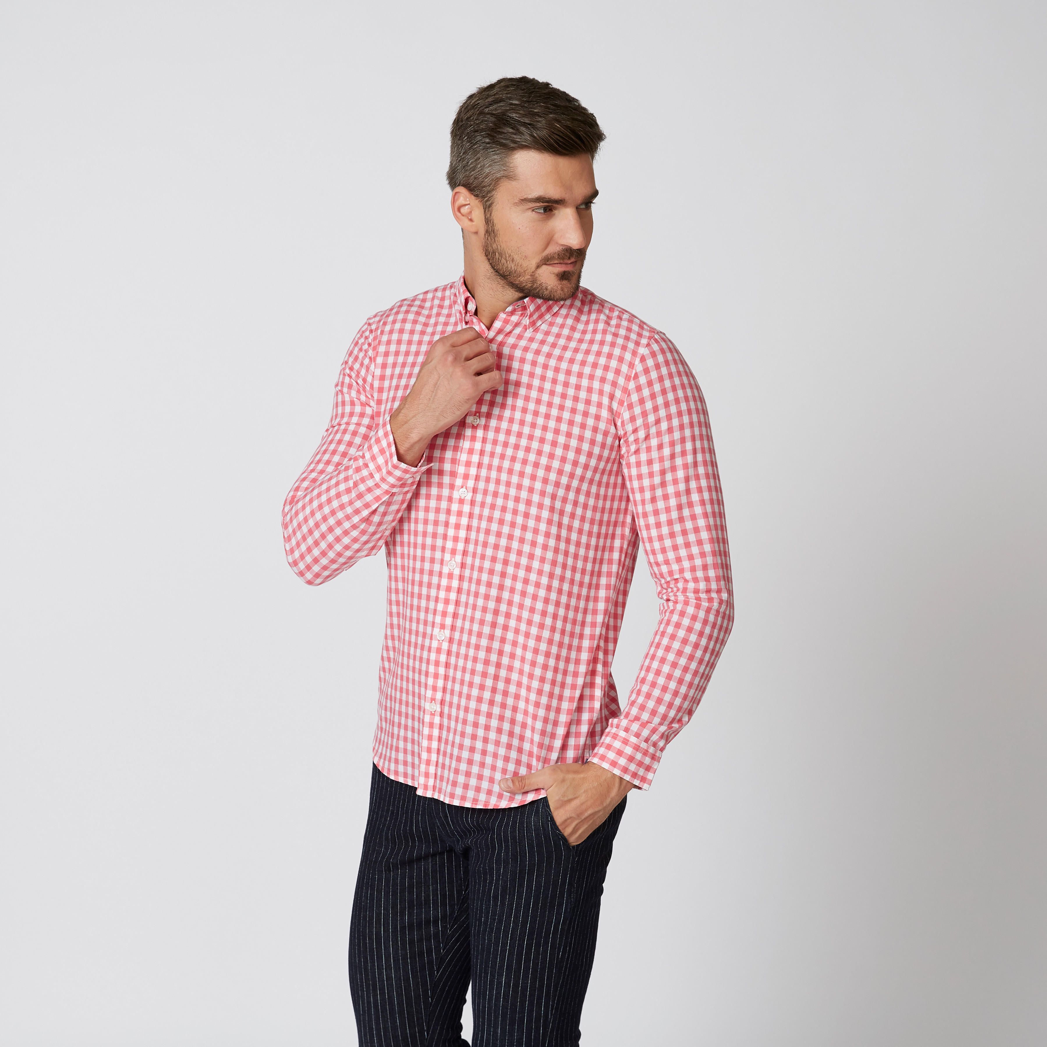 قميص كاروهات بياقة عاديّة وأكمام طويلة-men-clothing-shirts-image-4
