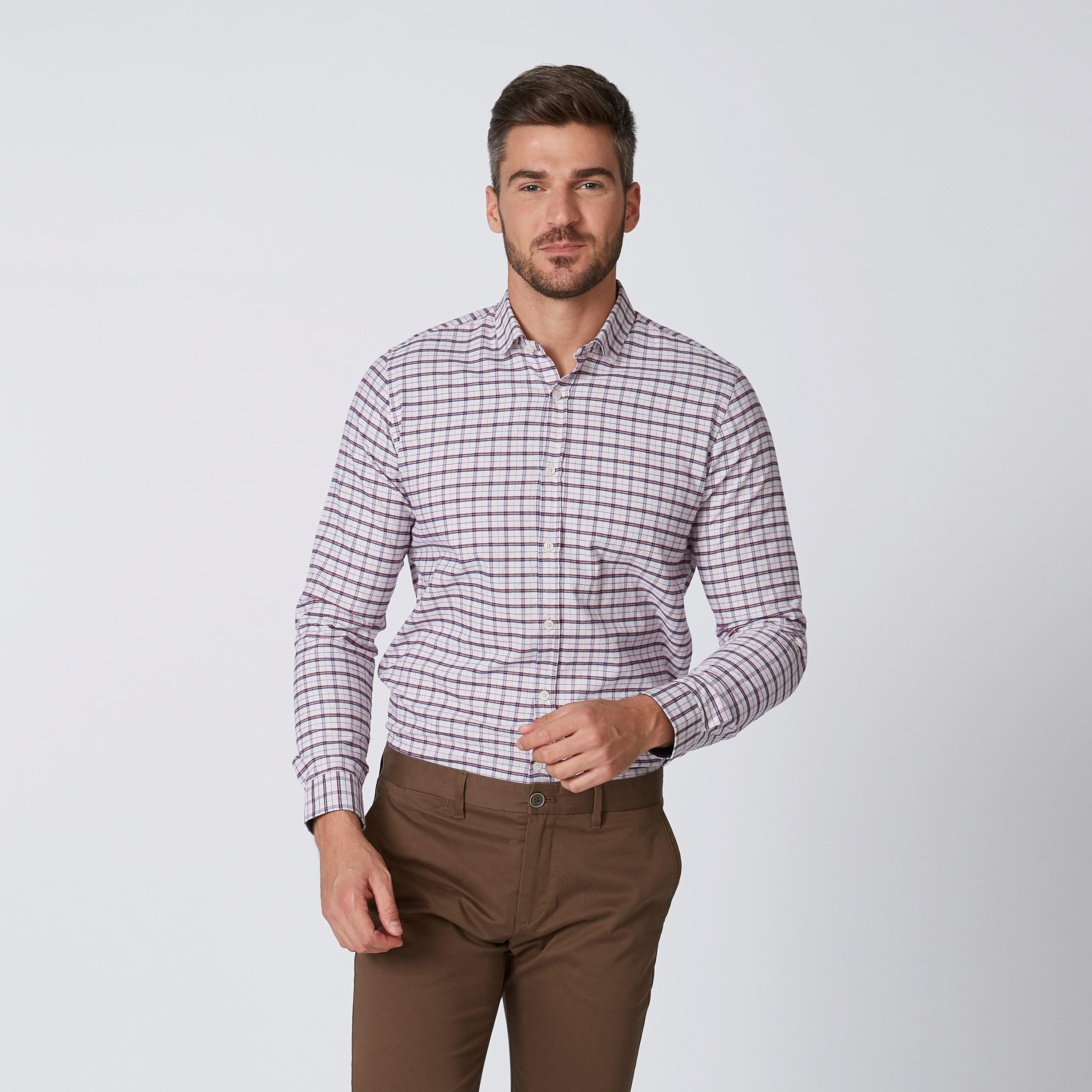قميص كاروهات بياقة عاديّة وأكمام طويلة-men-clothing-shirts-image-1