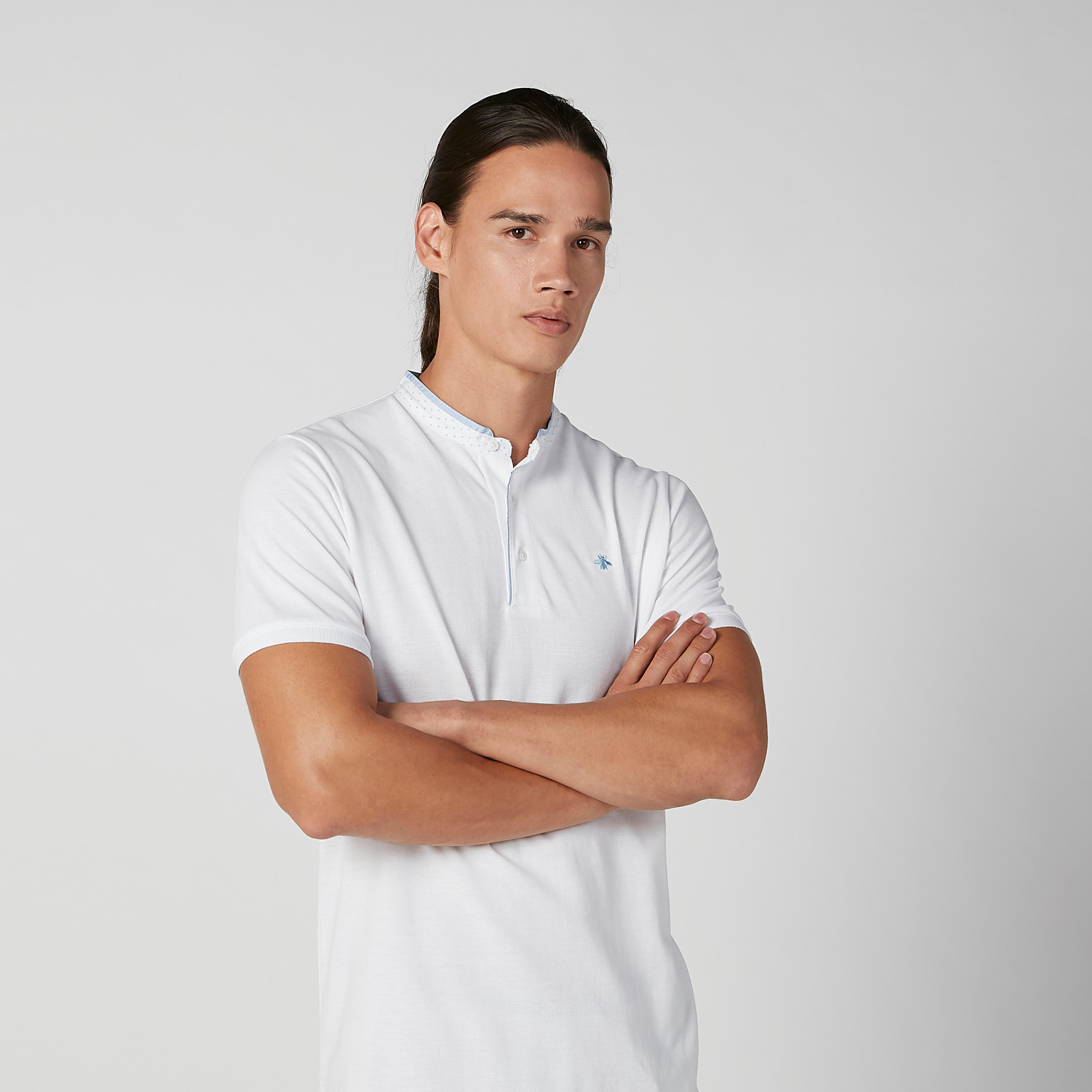 تيشيرت مستدام بارز الملمس سليم بياقة هينلي -men-clothing-tshirtsandpolos-tshirts-image-3