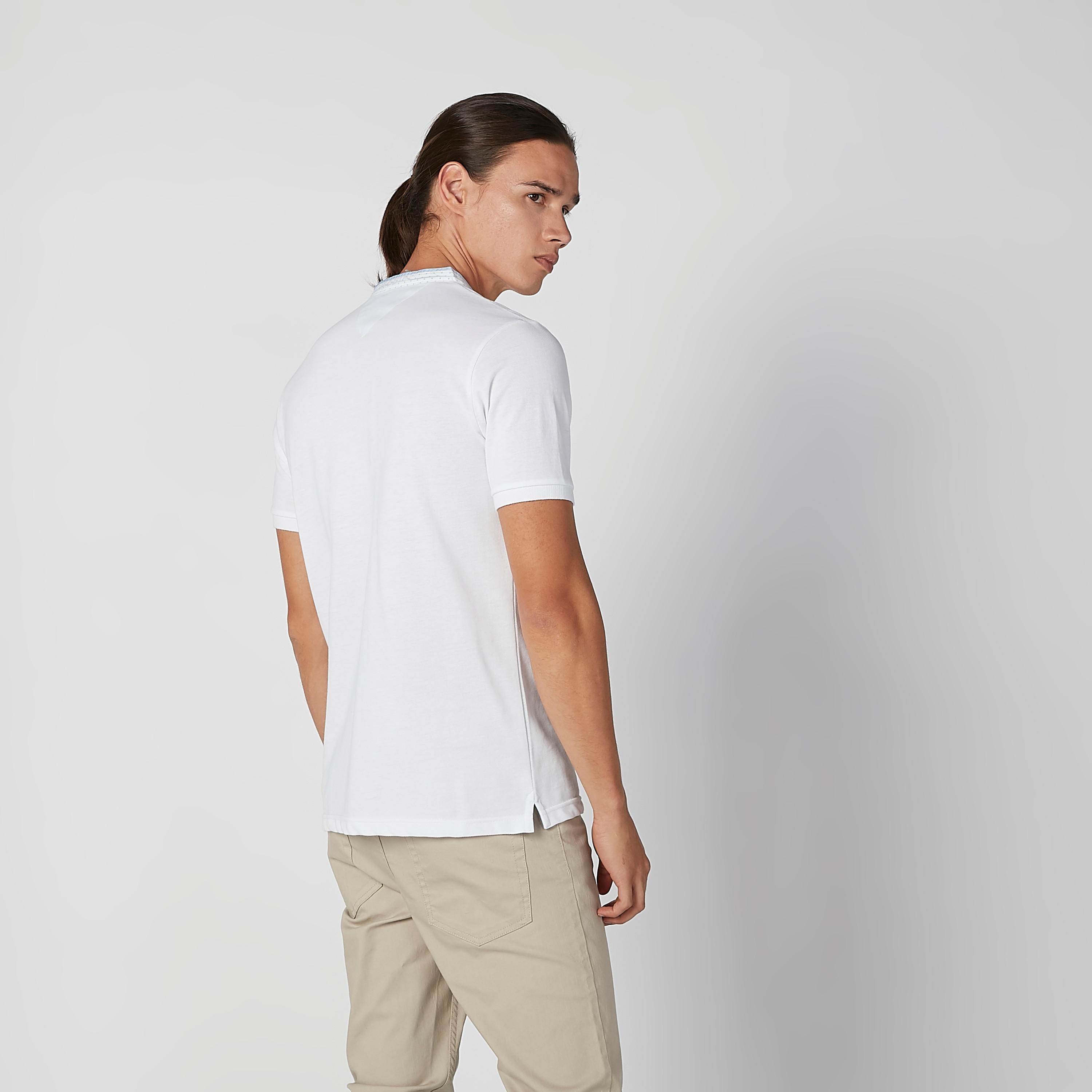 تيشيرت مستدام بارز الملمس سليم بياقة هينلي -men-clothing-tshirtsandpolos-tshirts-image-4