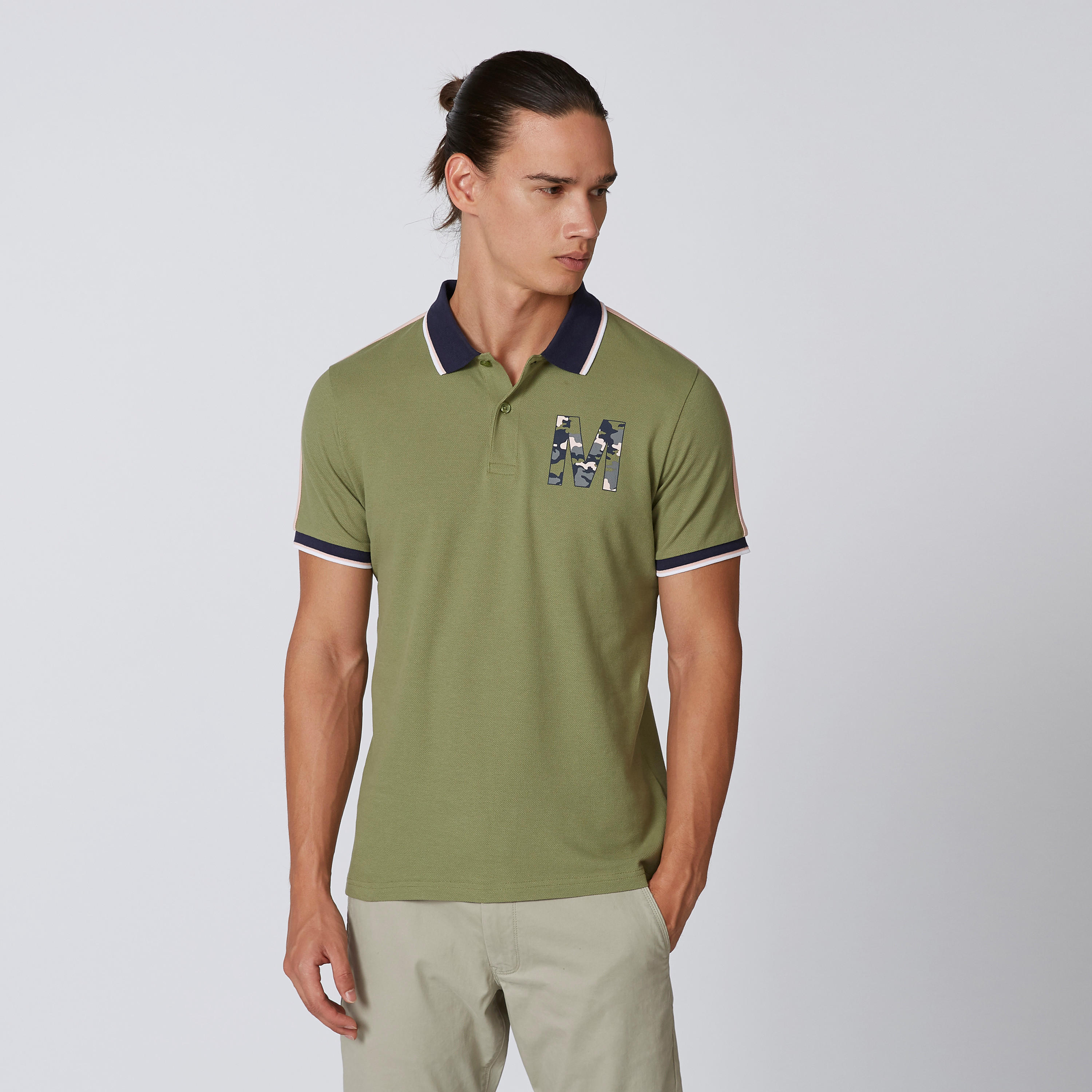 تيشيرت مستدام بولو سليم بأكمام قصيرة وطبعات -men-clothing-tshirtsandpolos-polos-image-1