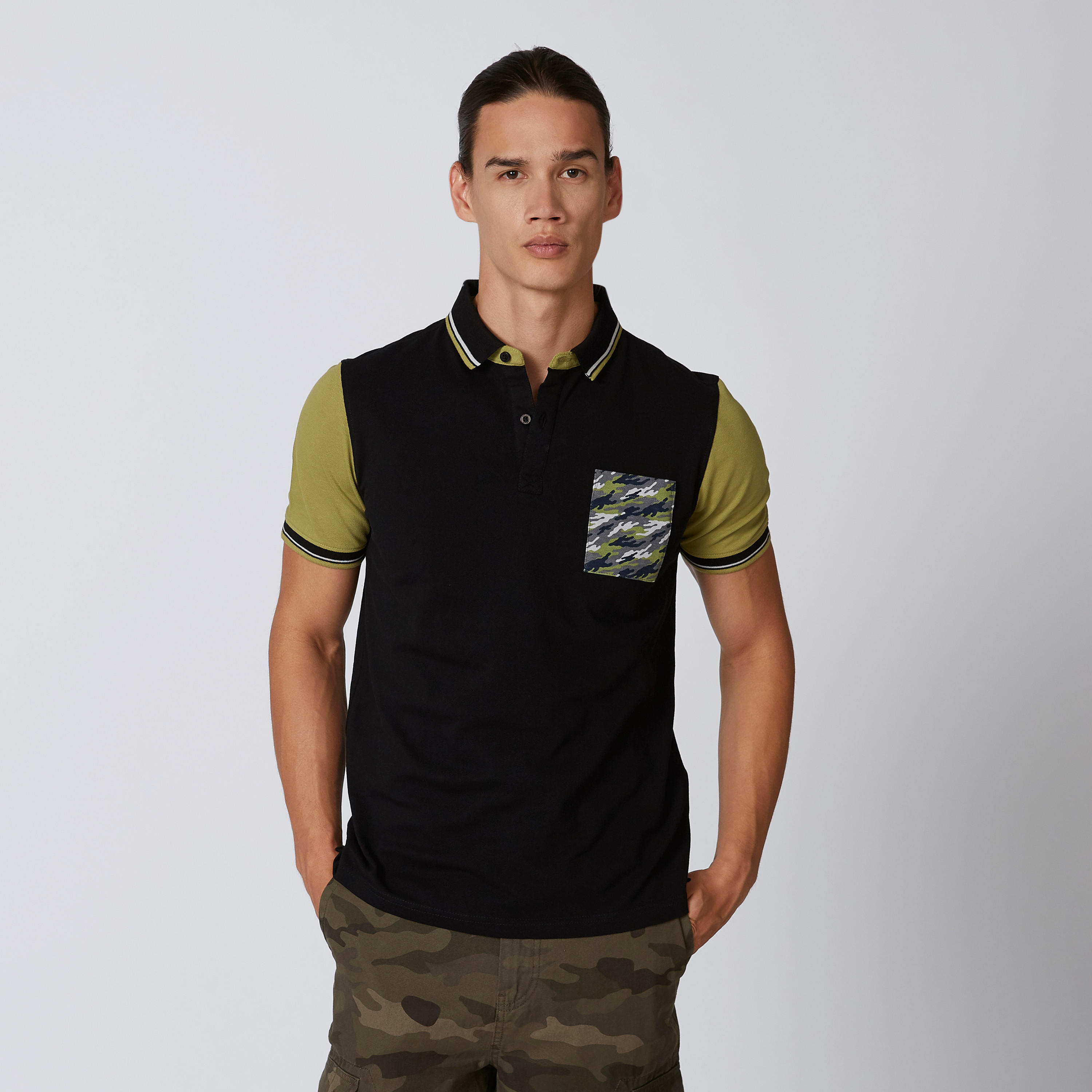 تيشيرت مستدام بولو سليم بأكمام قصيرة وطبعات -men-clothing-tshirtsandpolos-polos-image-3