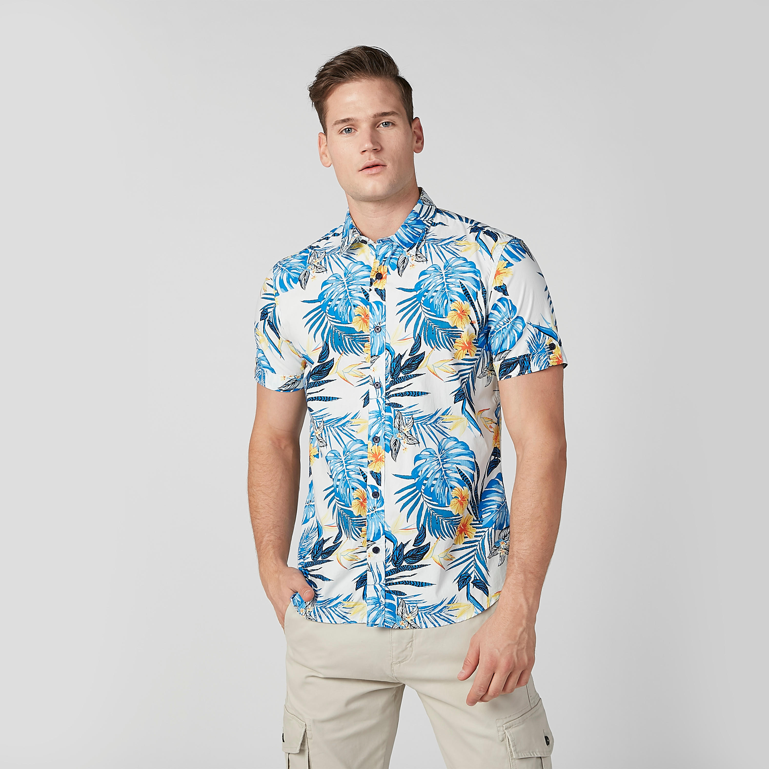 قميص مستدام سليم بأكمام قصيرة وطبعات-men-clothing-shirts-image-2