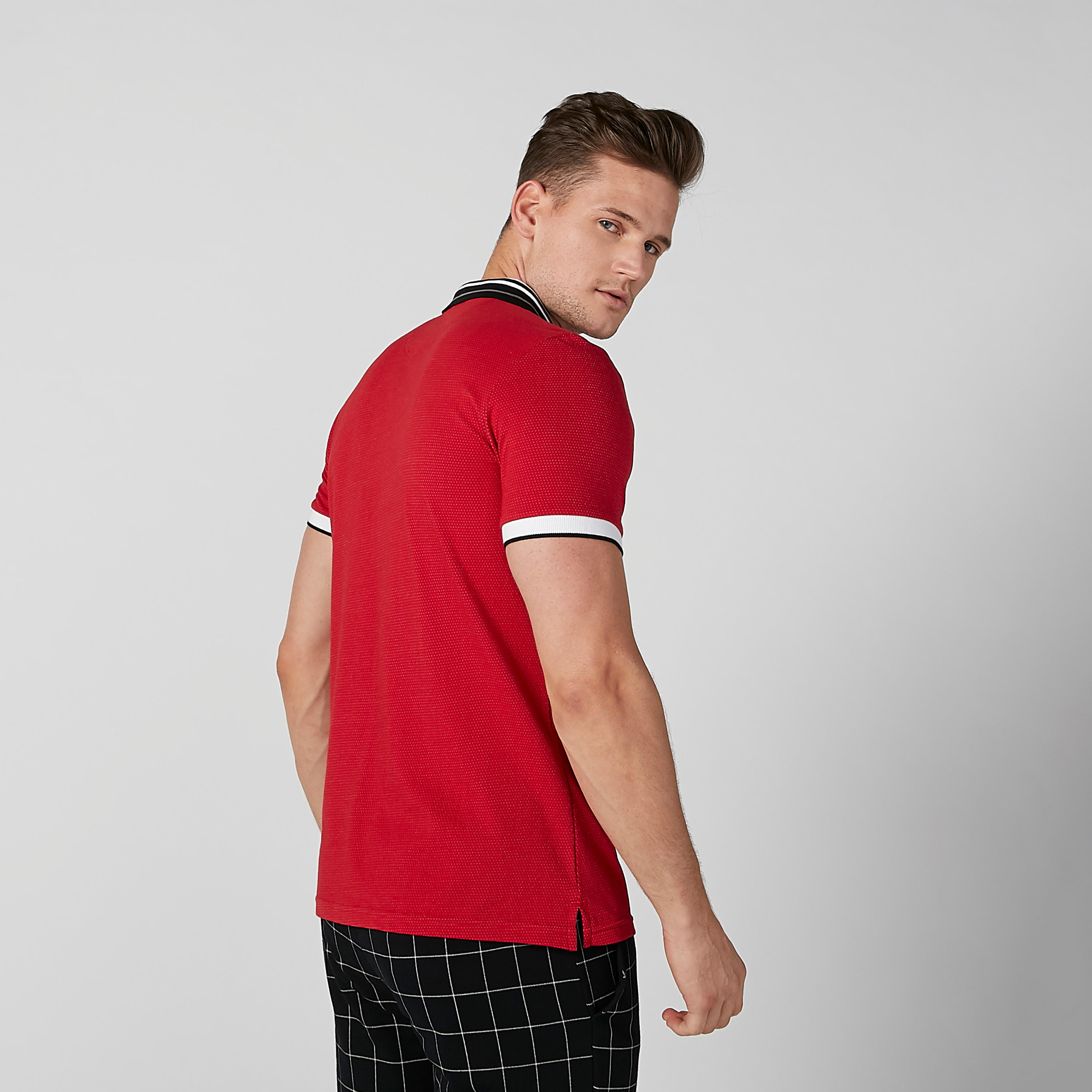 تيشيرت مستدام بولو سليم بارز الملمس  -men-clothing-tshirtsandpolos-polos-image-13