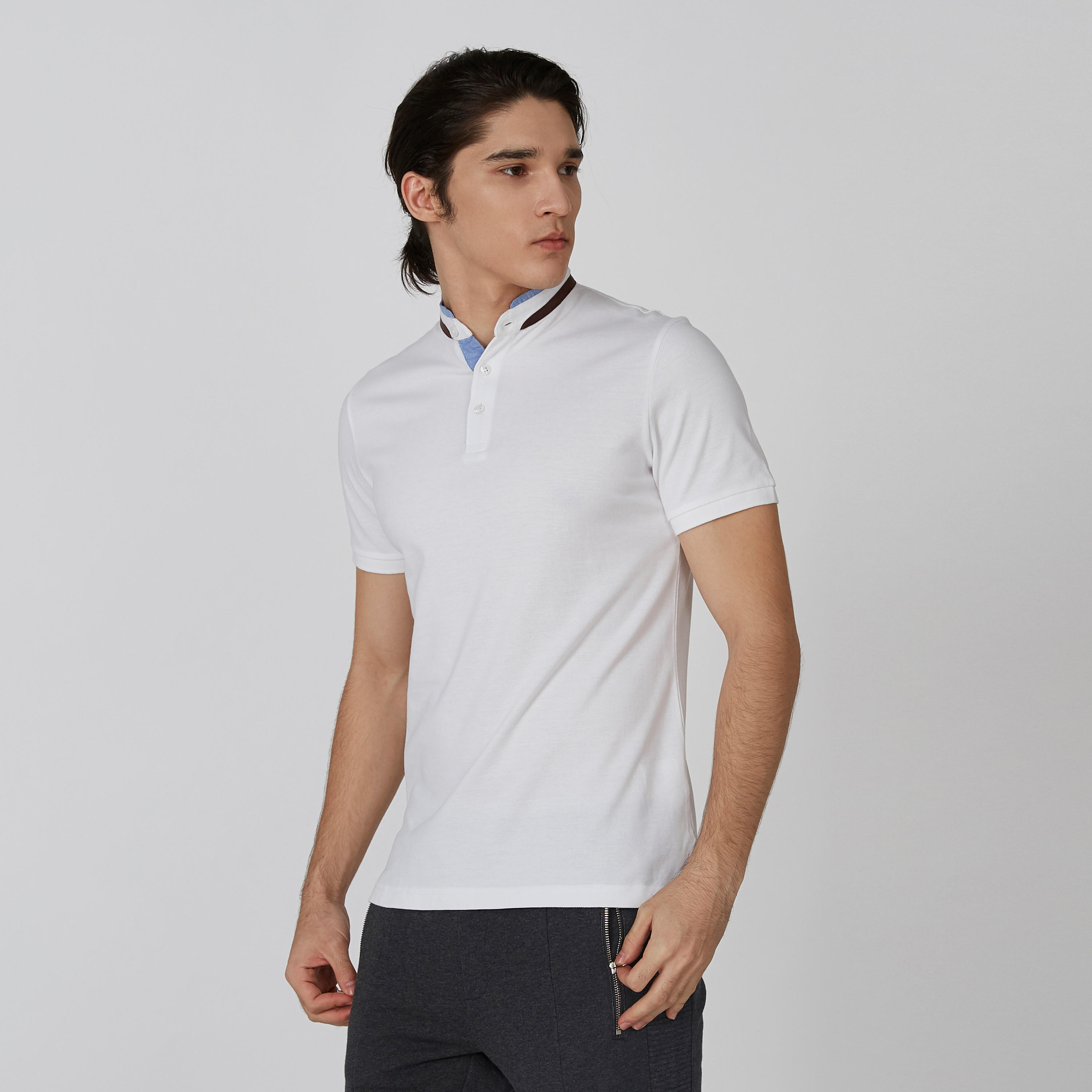 تي شيرت سادة بياقة ماندارين وأكمام قصيرة-men-clothing-tshirtsandpolos-polos-image-3