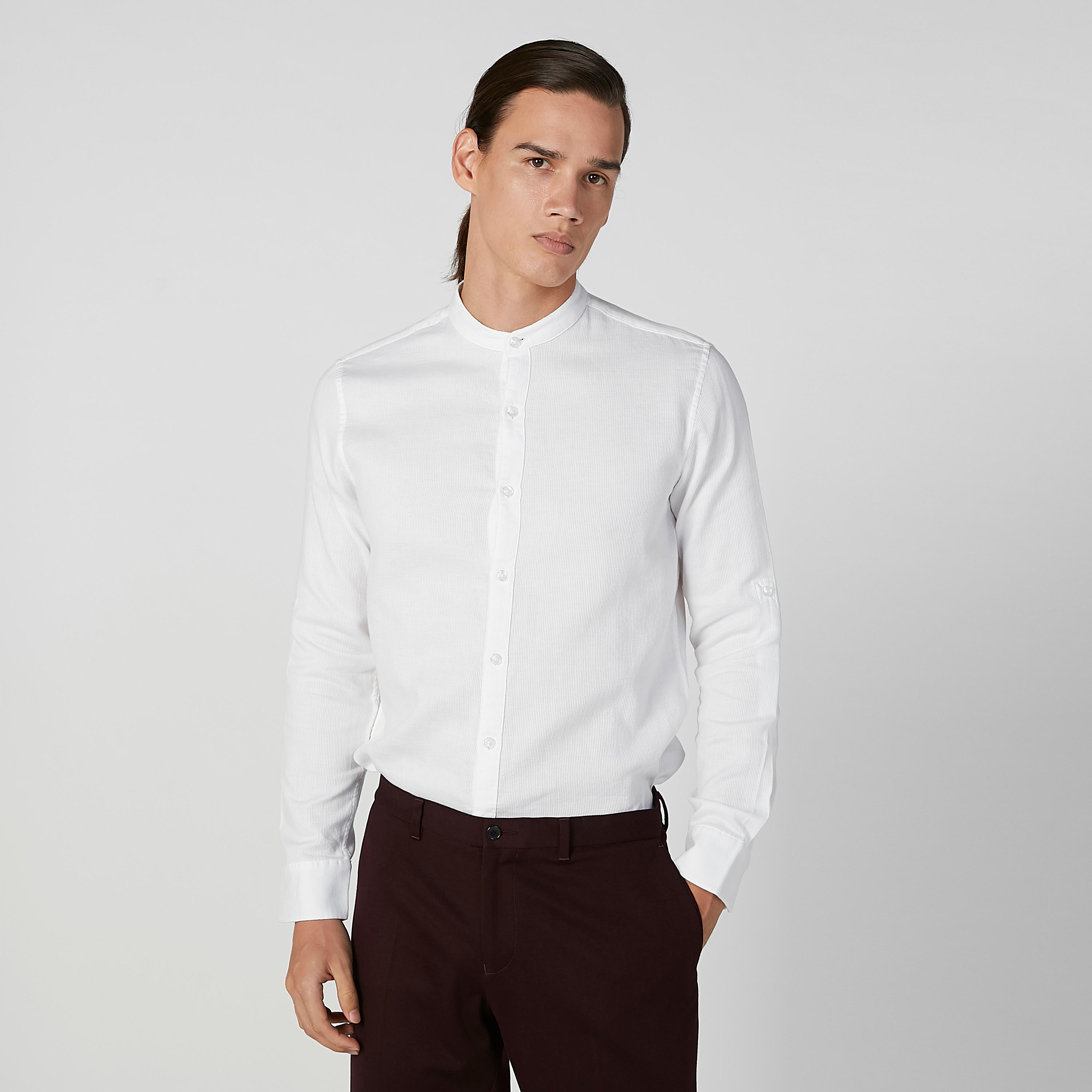 قميص سادة بياقة ماندارين وأكمام طويلة-men-clothing-shirts-image-1