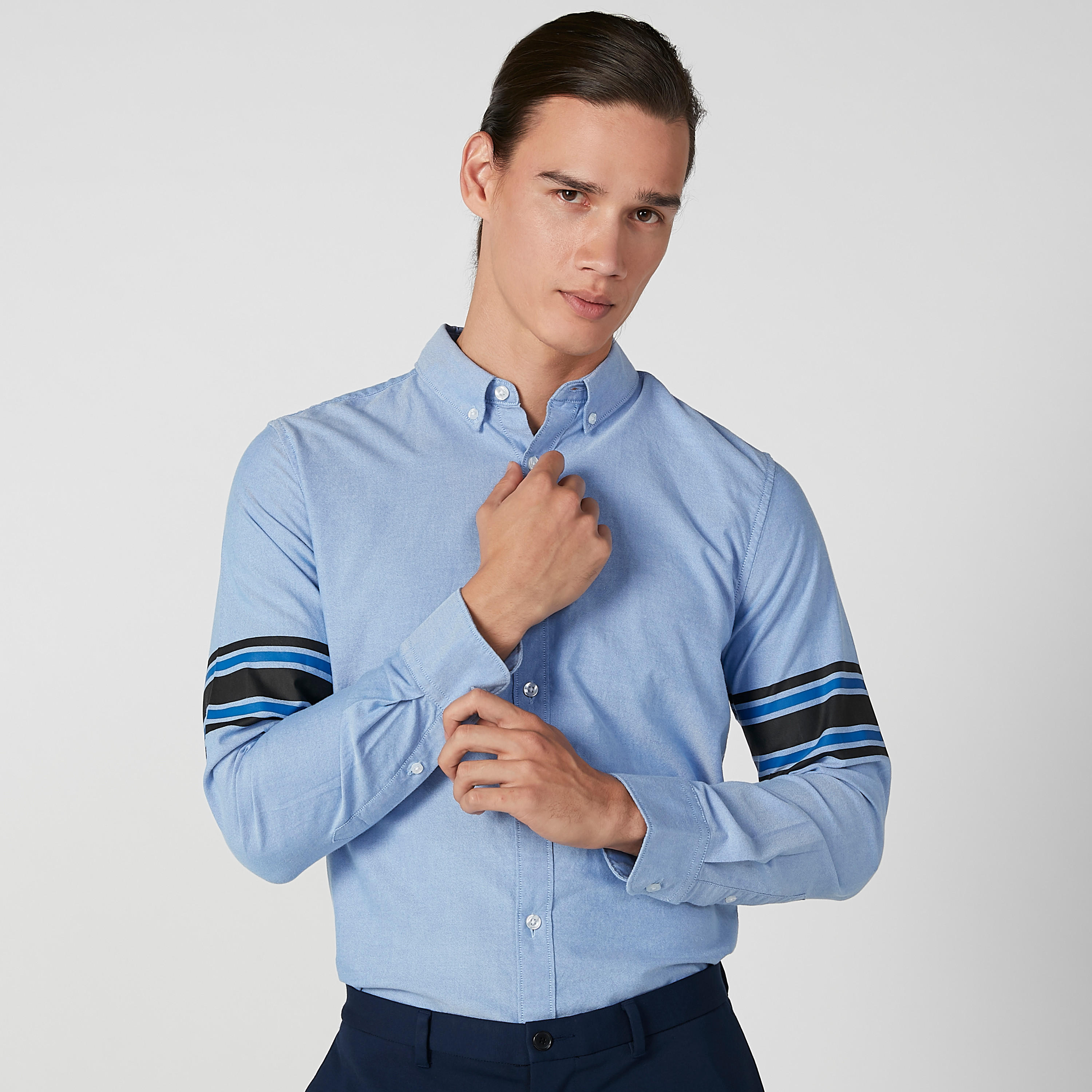 قميص سادة مقلّم بياقة عاديّة وأكمام طويلة-men-clothing-shirts-image-3
