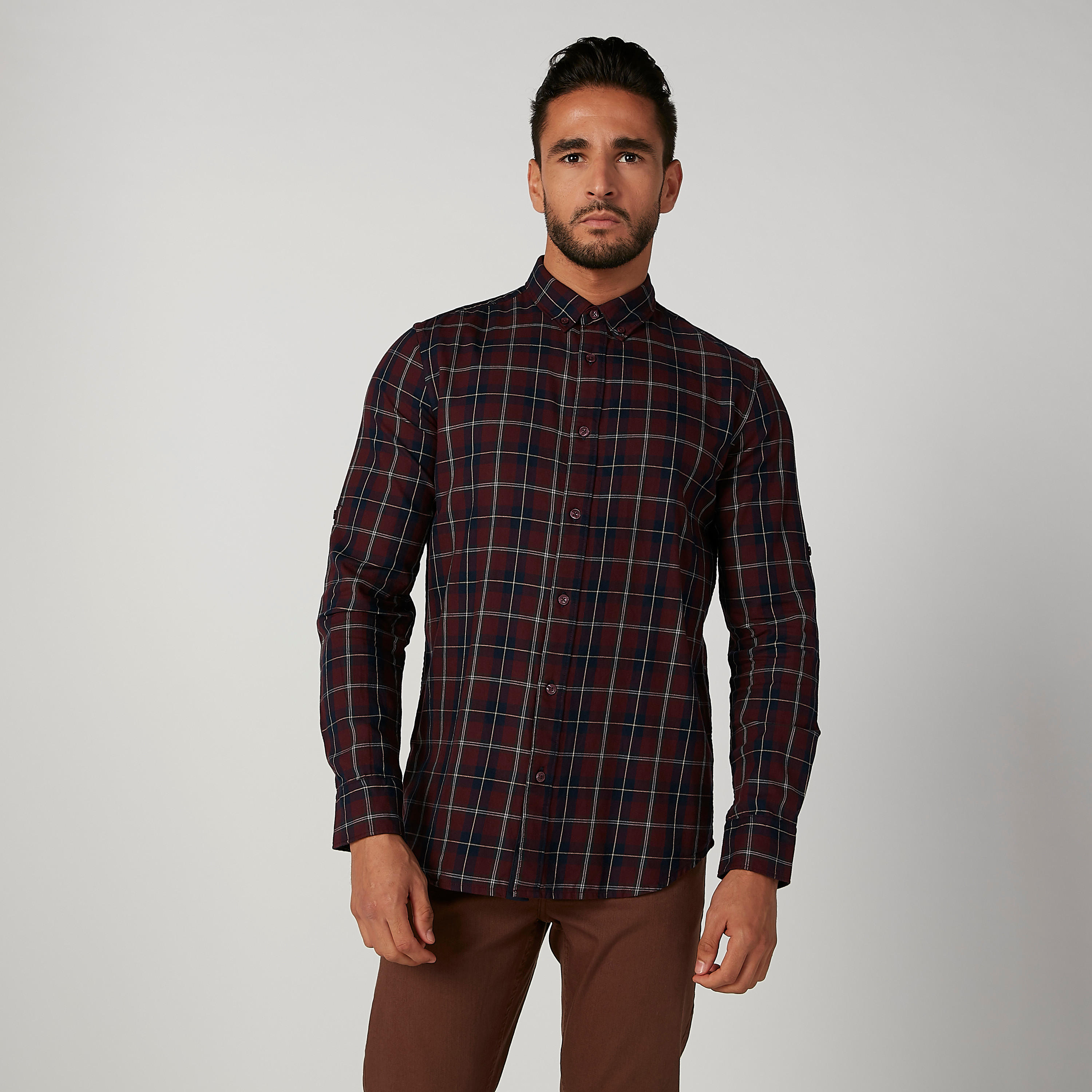 قميص كاروهات بياقة عاديّة وأكمام طويلة-men-clothing-shirts-image-1