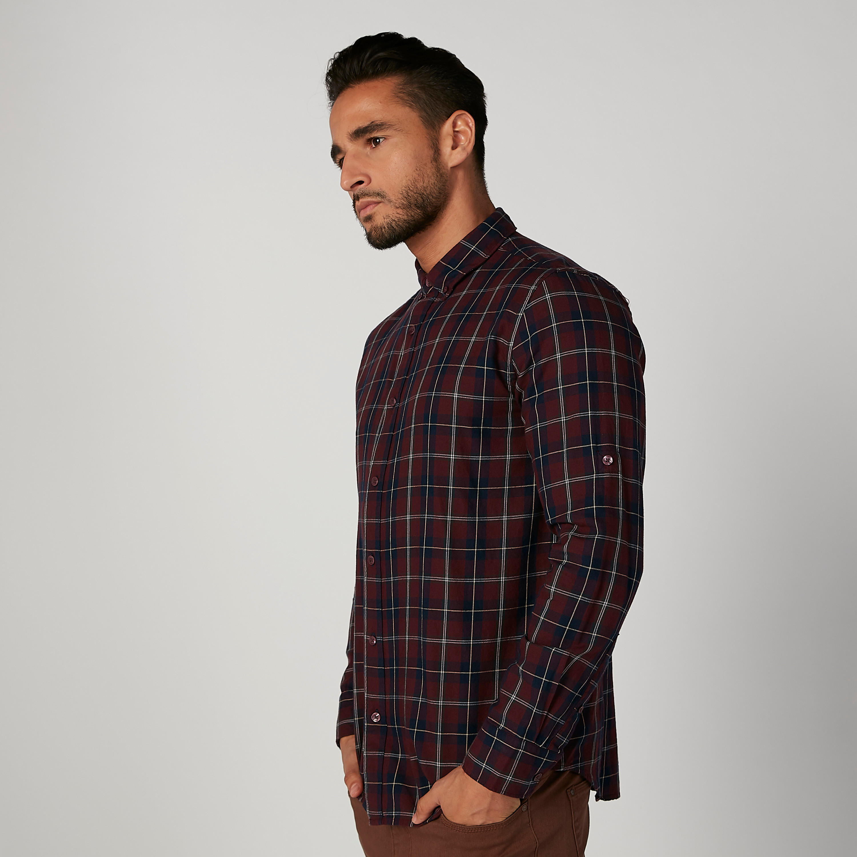 قميص كاروهات بياقة عاديّة وأكمام طويلة-men-clothing-shirts-image-3