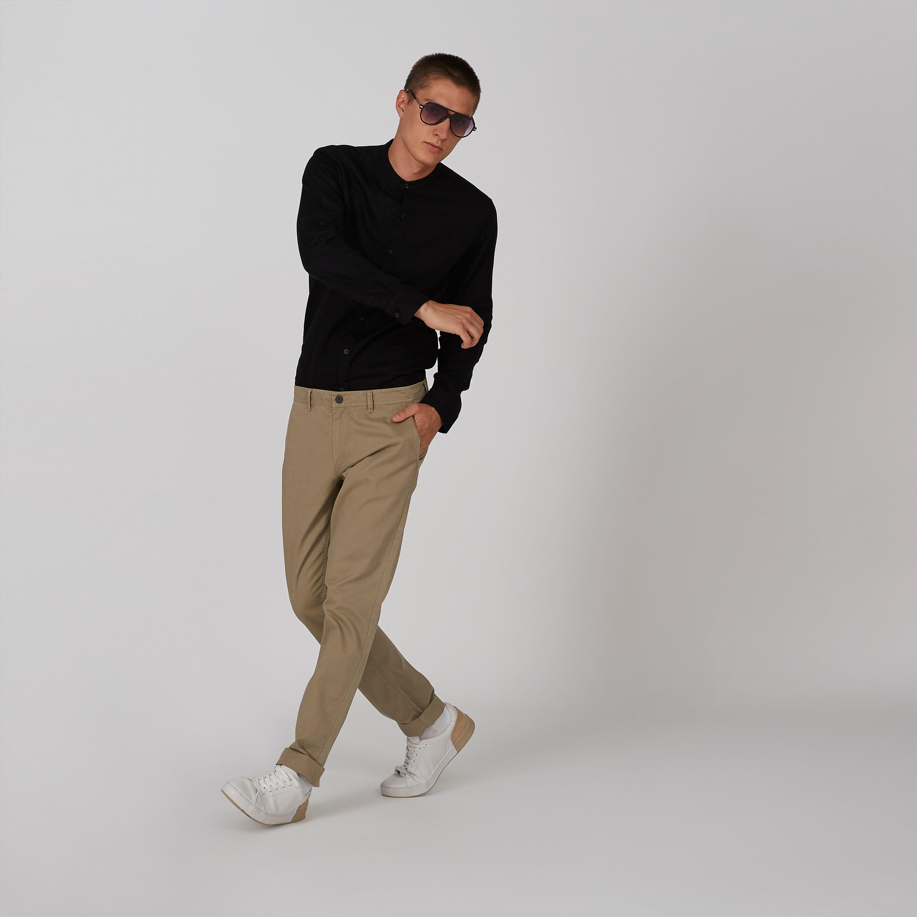قميص سادة بياقة ماندارين وأكمام طويلة-men-clothing-shirts-image-5