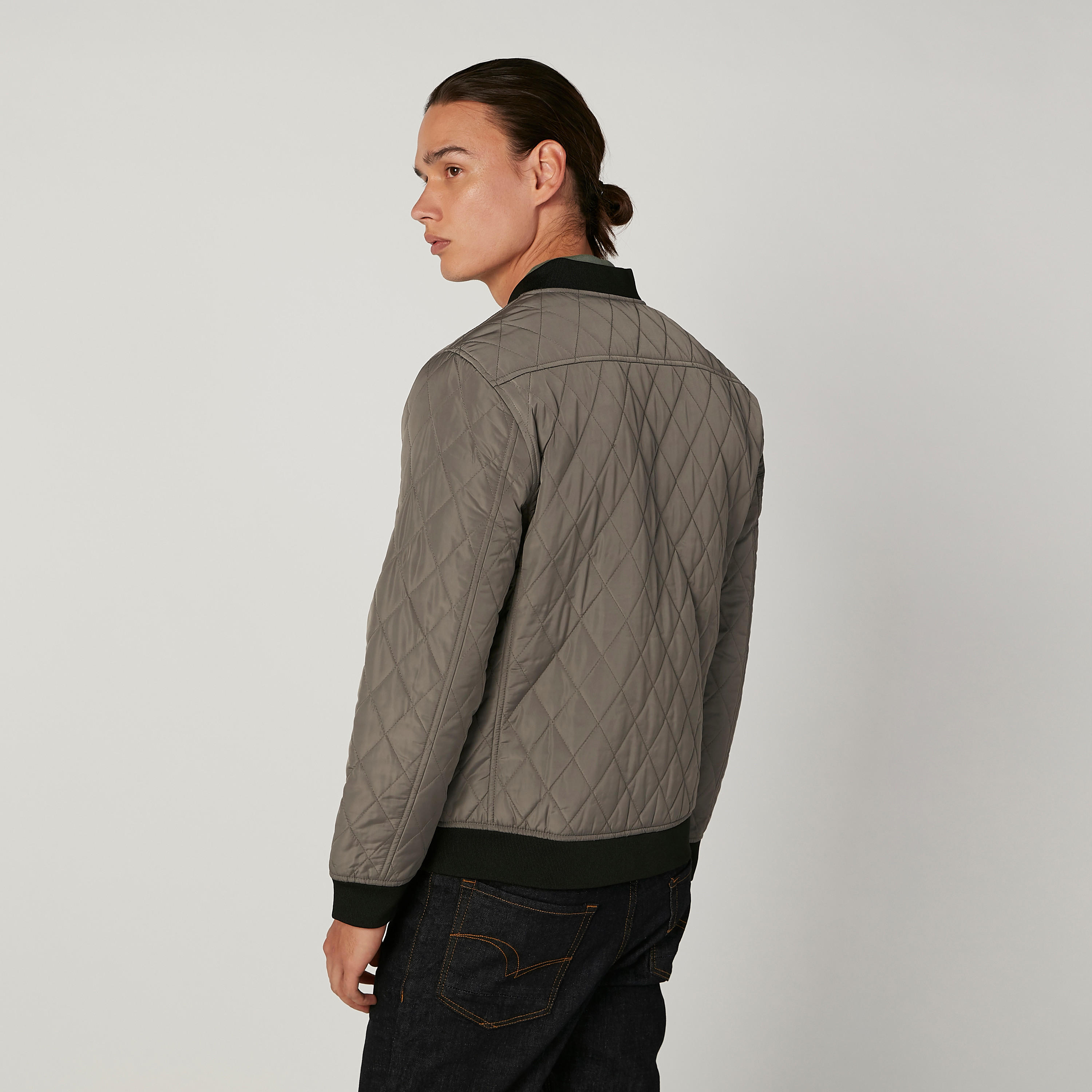 جاكيت بومبر بارز الملمس بأكمام طويلة وسحّاب إغلاق-men-clothing-jacketsandblazers-jackets-image-4