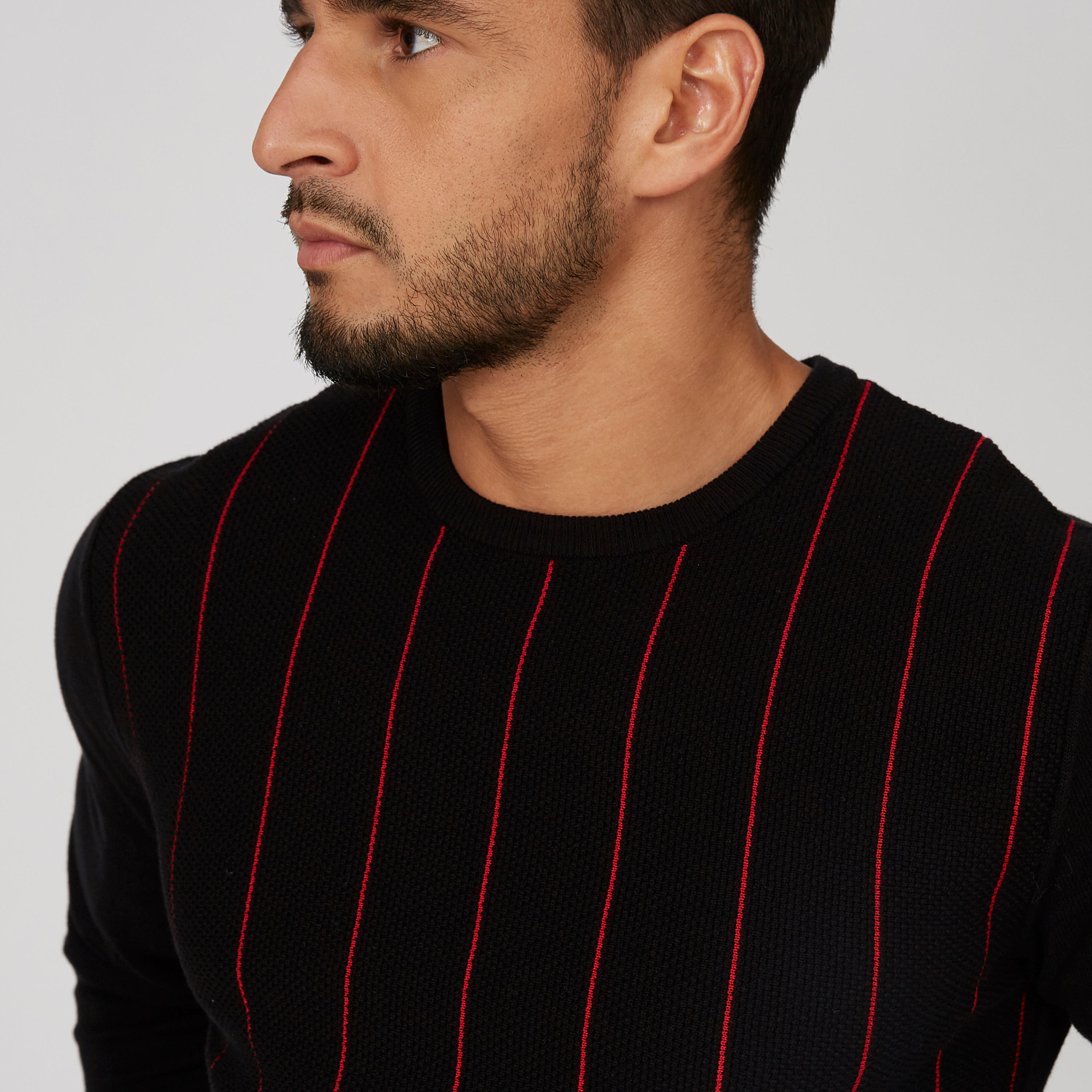 سويتر مستدام مقلّم بقصّة سليم وياقة ضيقة وأكمام طويلة -men-clothing-sweatersandpullovers-image-9